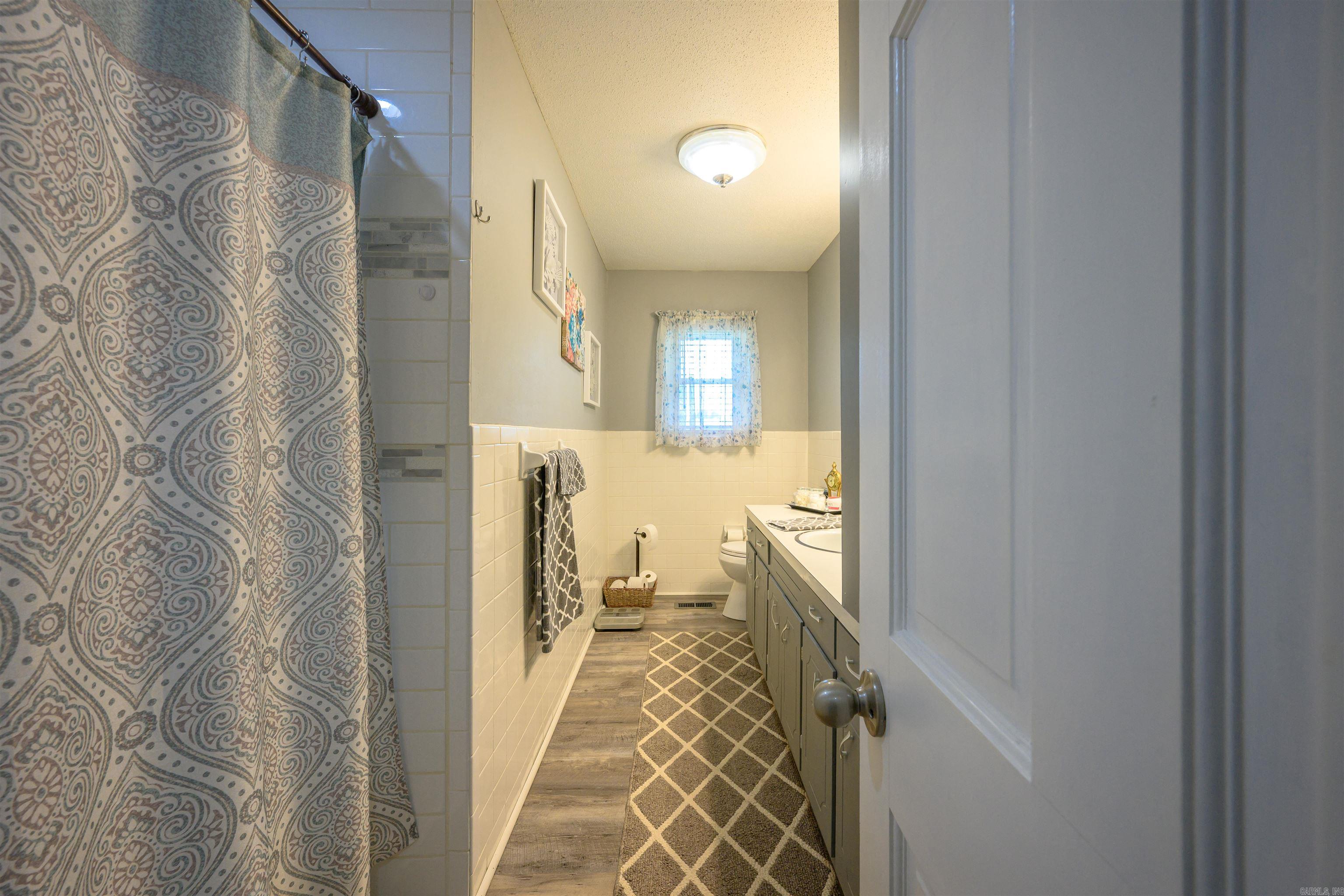 ORIGINAL TOWN - MELBOURNE - Residential