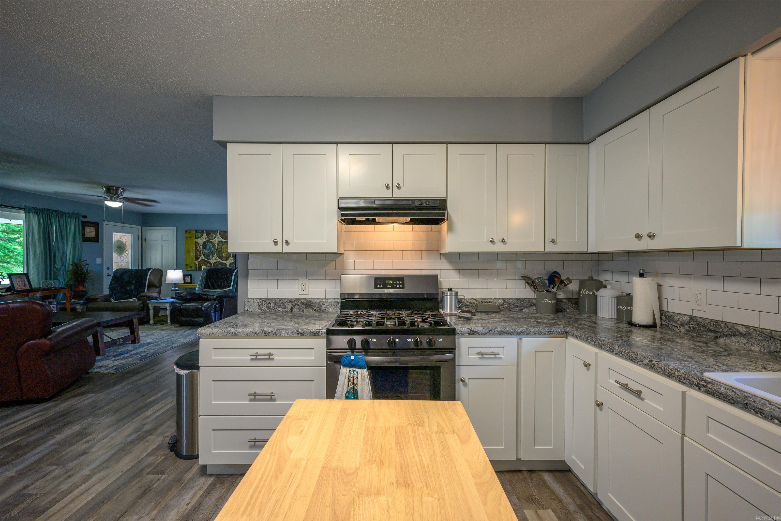 ORIGINAL TOWN - MELBOURNE - Residential