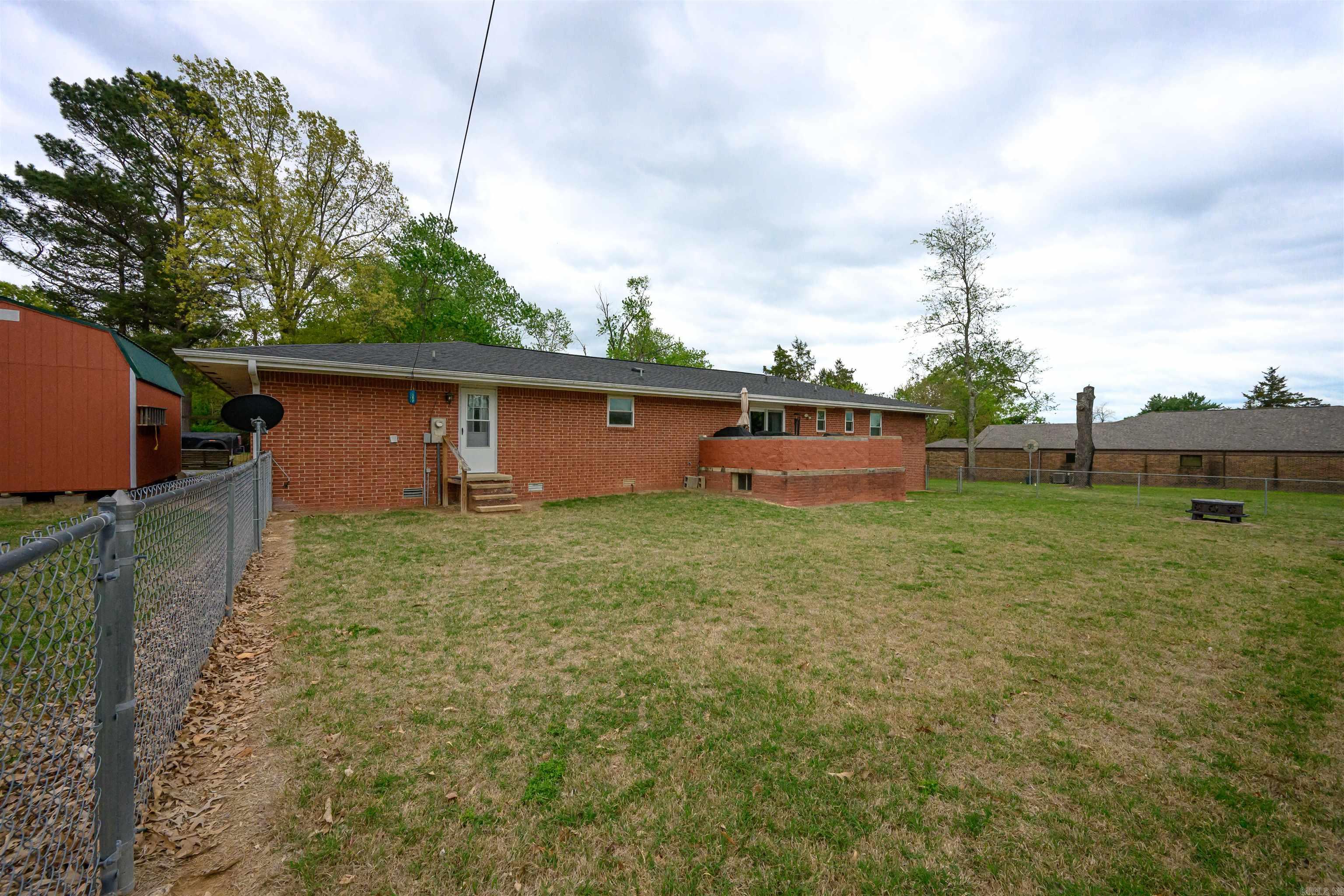 ORIGINAL TOWN - MELBOURNE - Residential