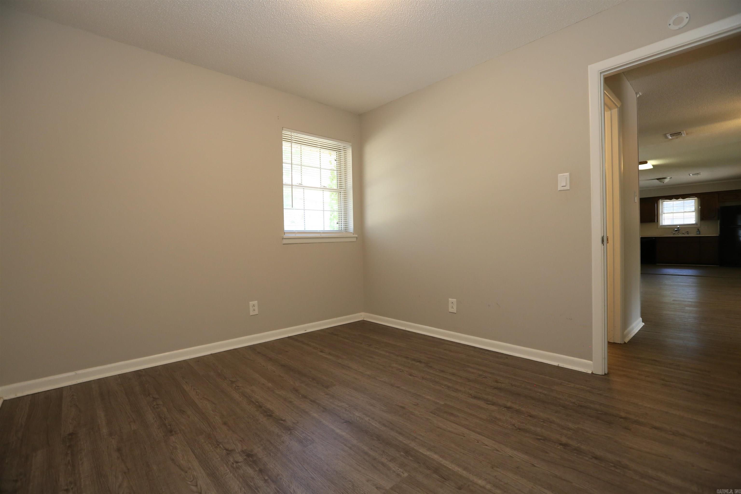 PIKE VIEW - Residential