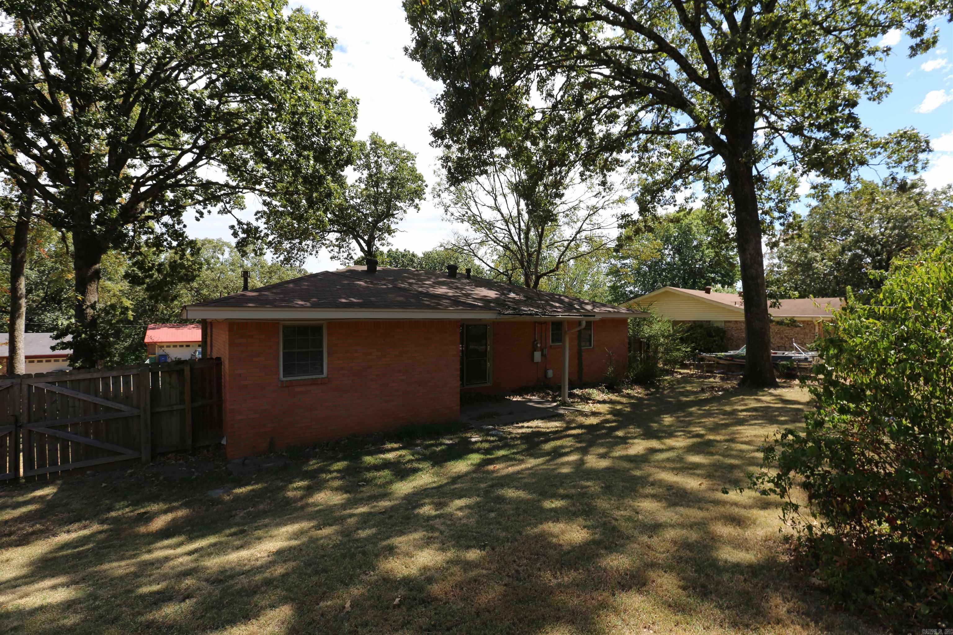 PIKE VIEW - Residential