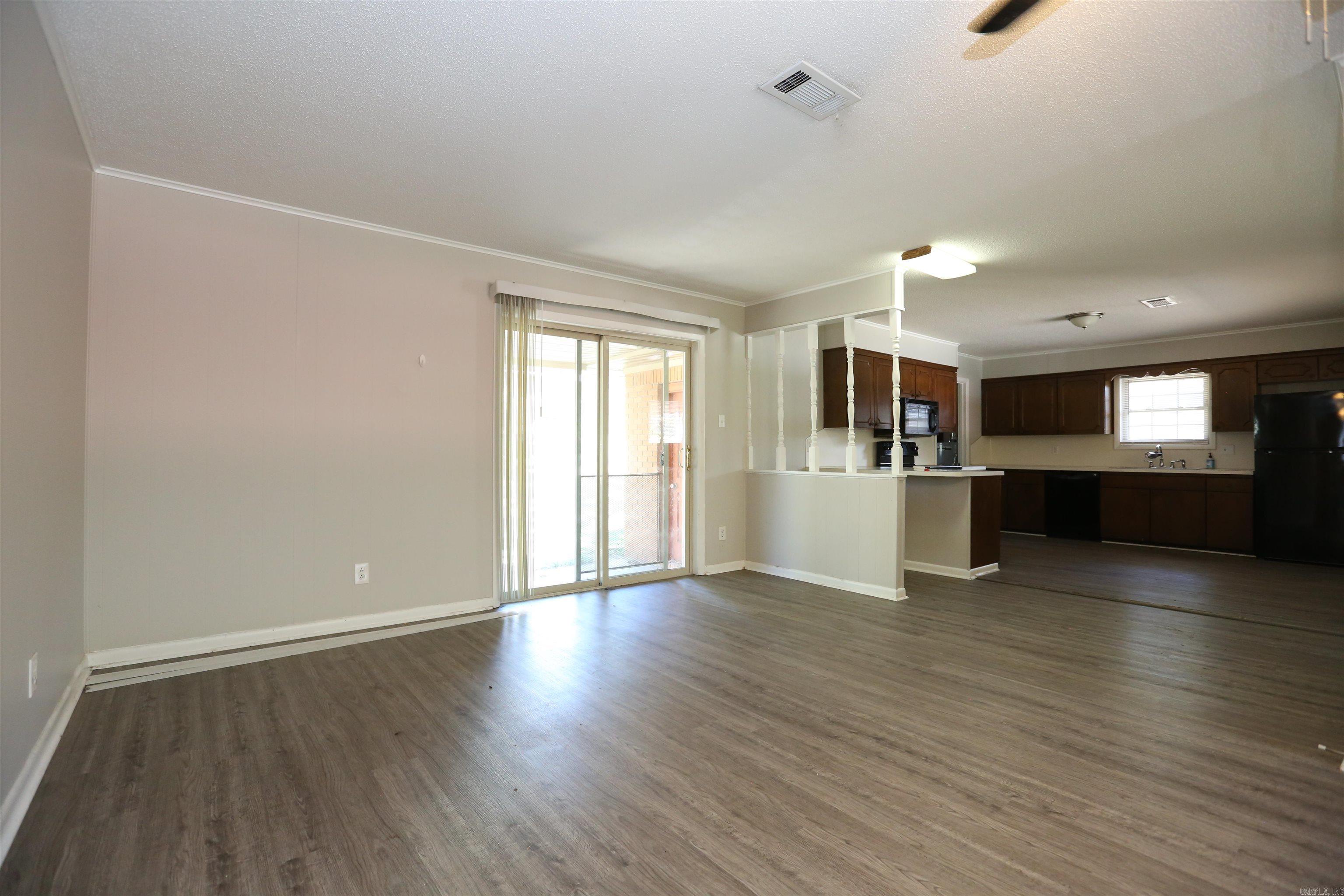 PIKE VIEW - Residential