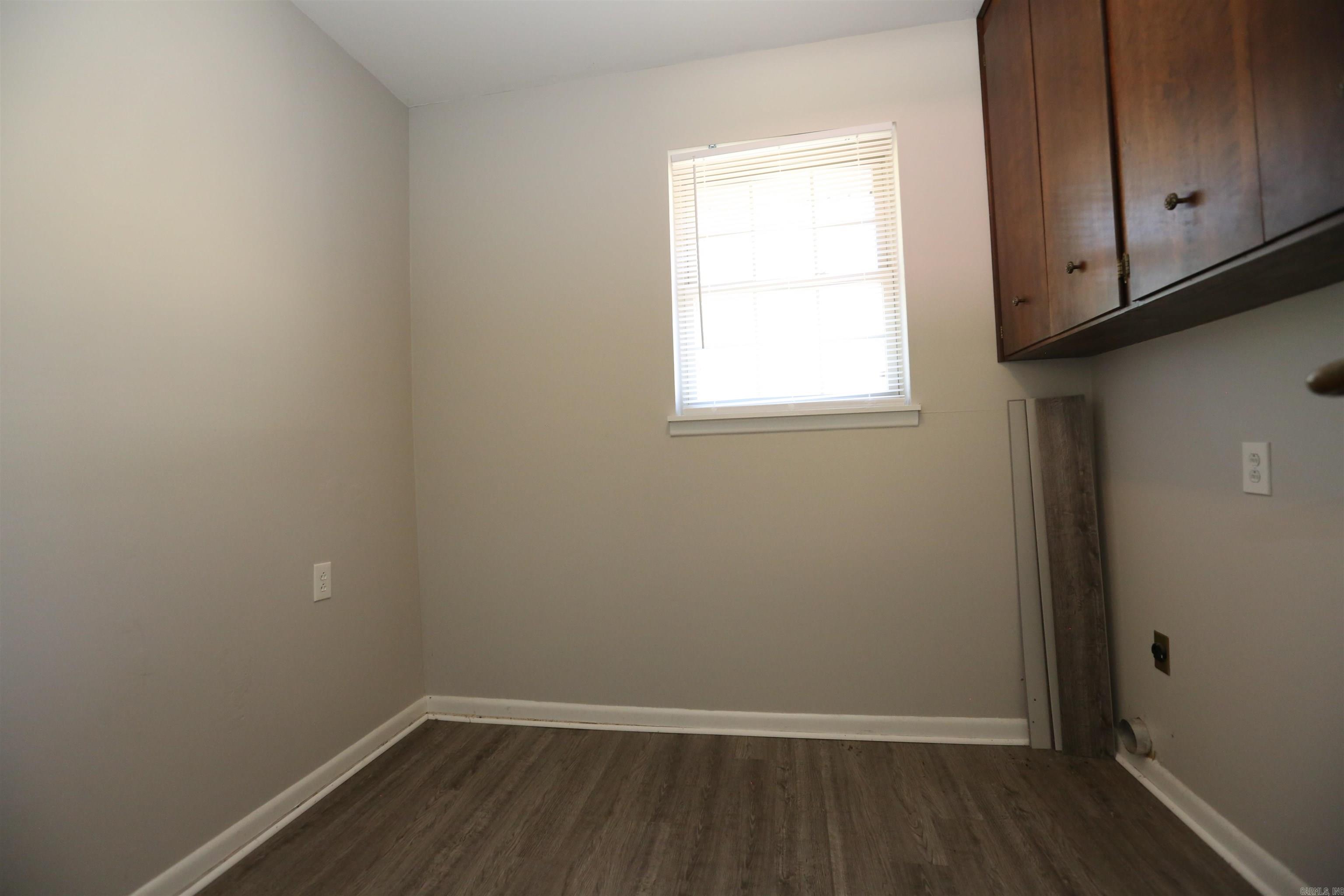 PIKE VIEW - Residential