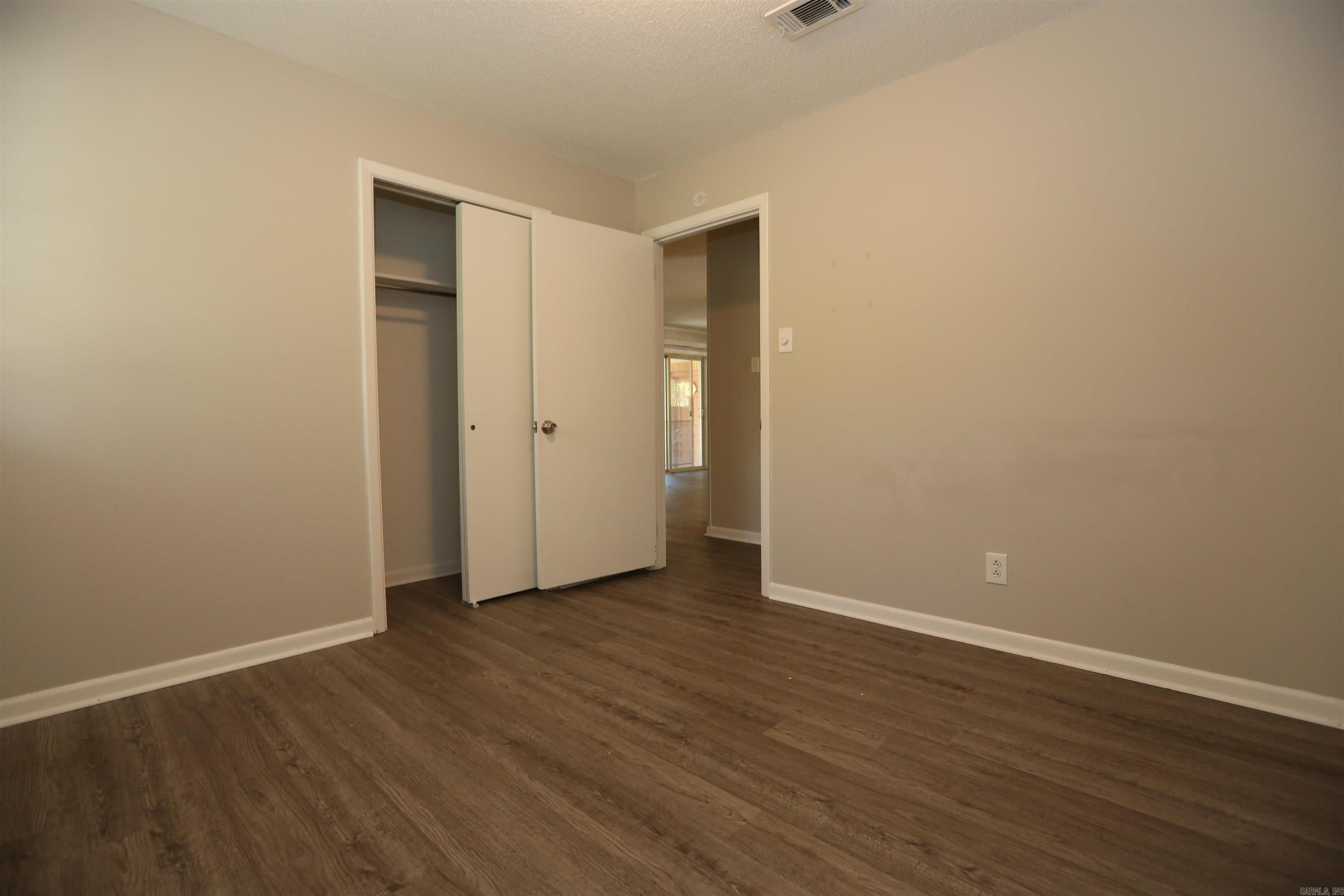 PIKE VIEW - Residential