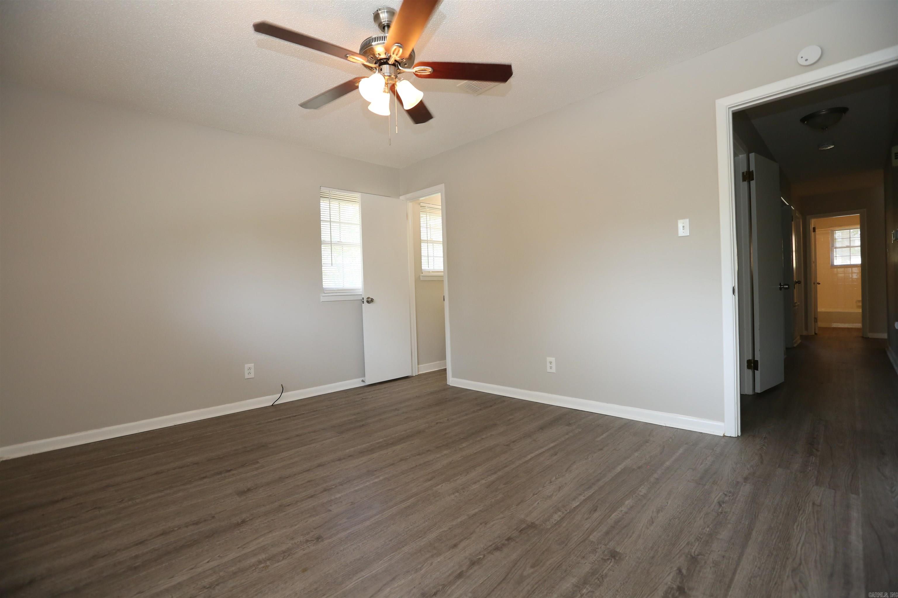 PIKE VIEW - Residential