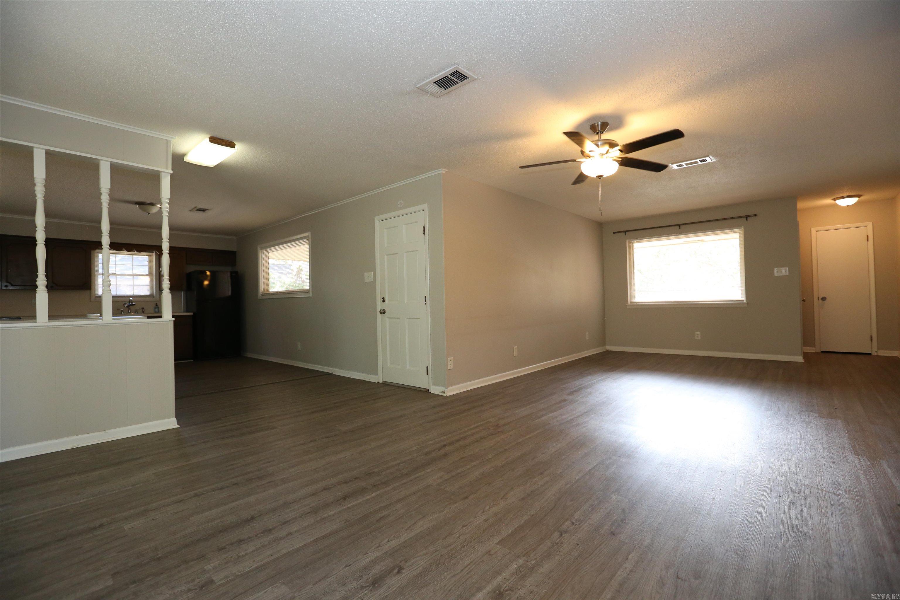 PIKE VIEW - Residential