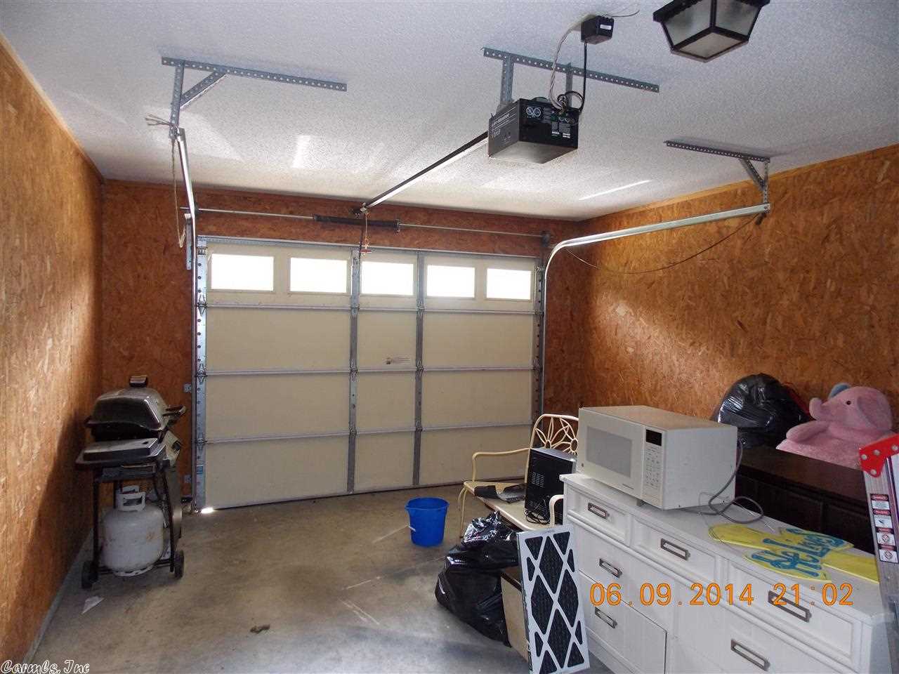 FIELDS FARM - Residential Lease