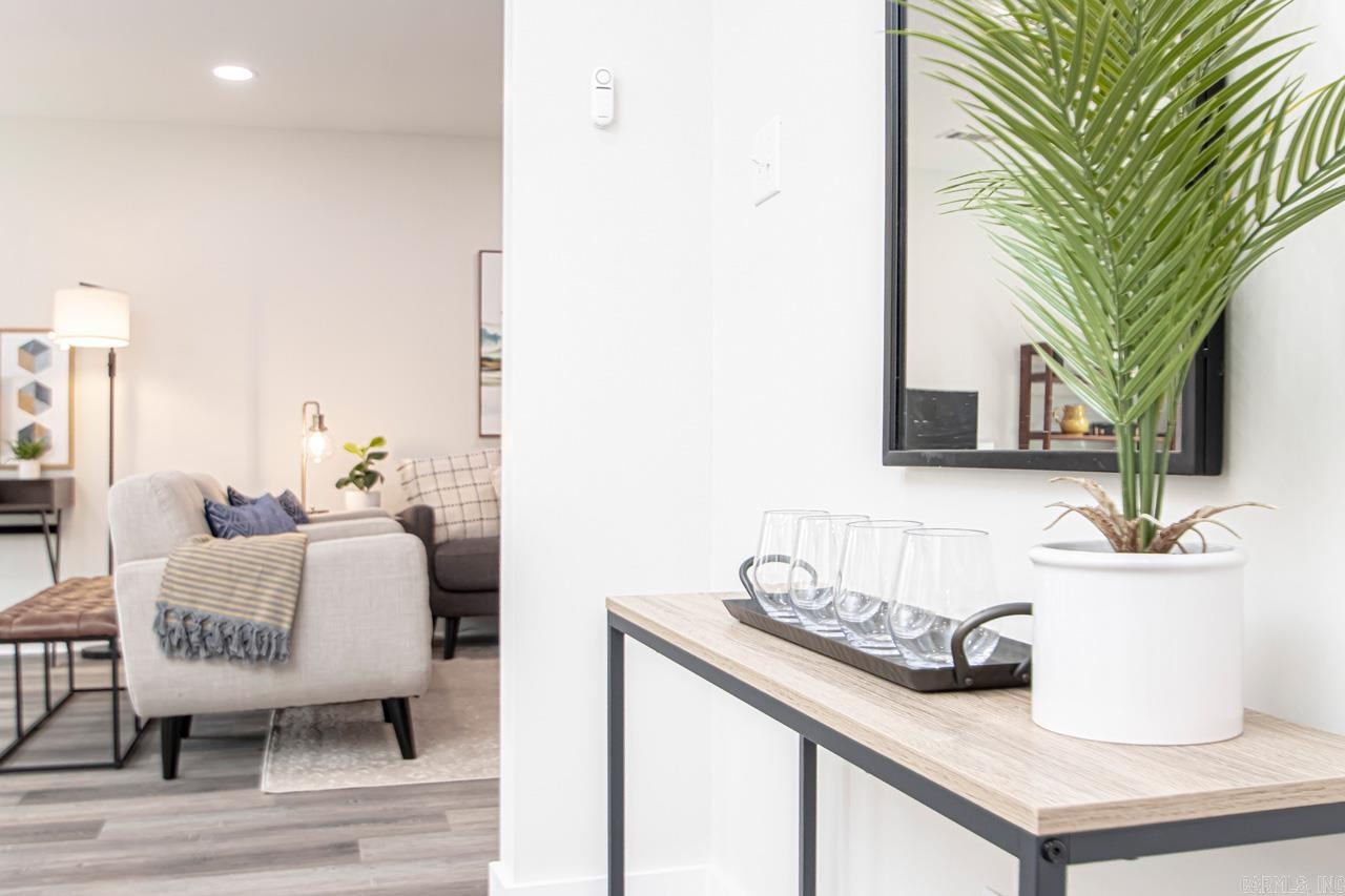 TURTLE CREEK - Residential