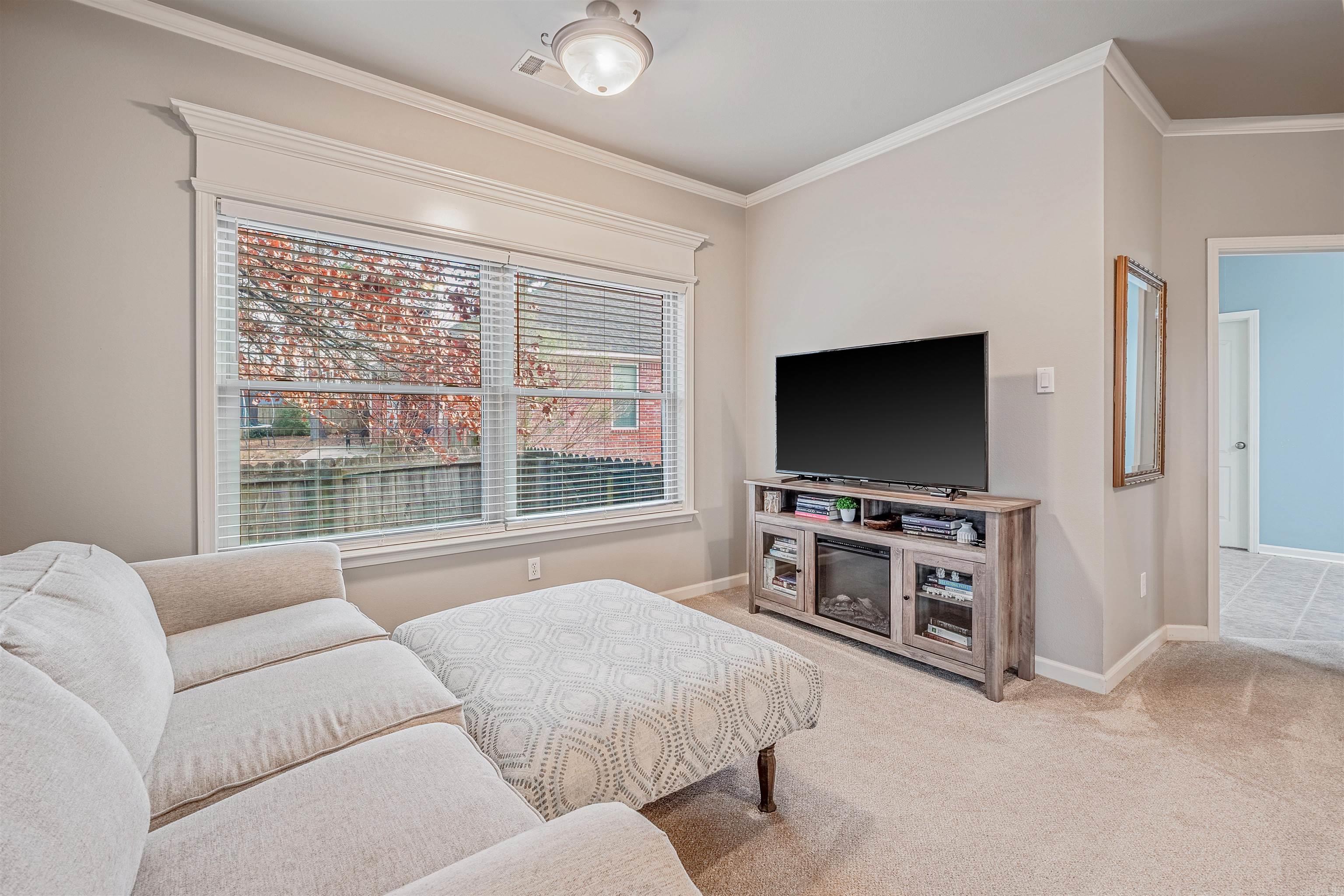 EDGEWATER ADDN - Residential