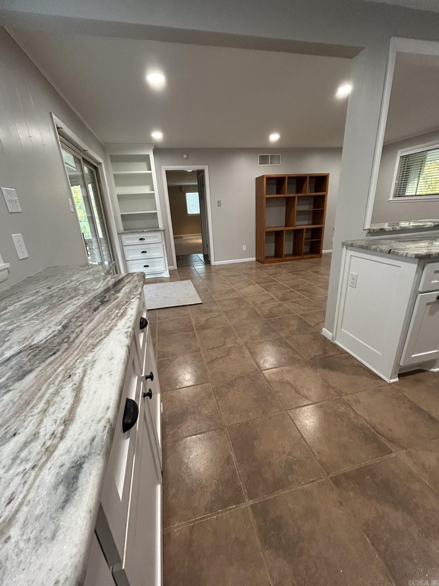 BRIARWOOD - Residential