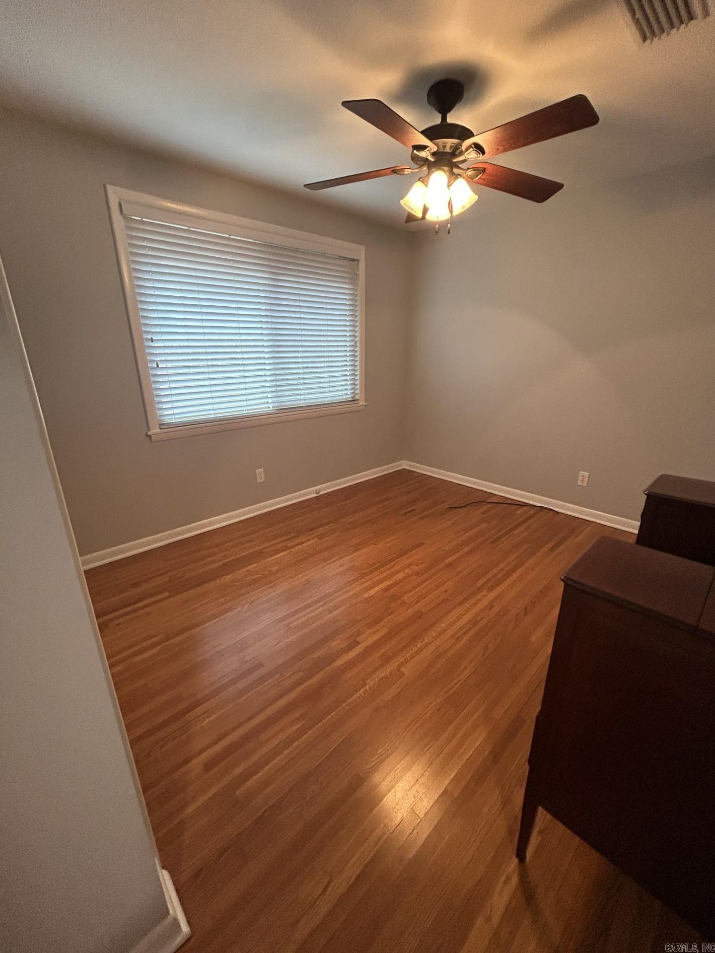 BRIARWOOD - Residential