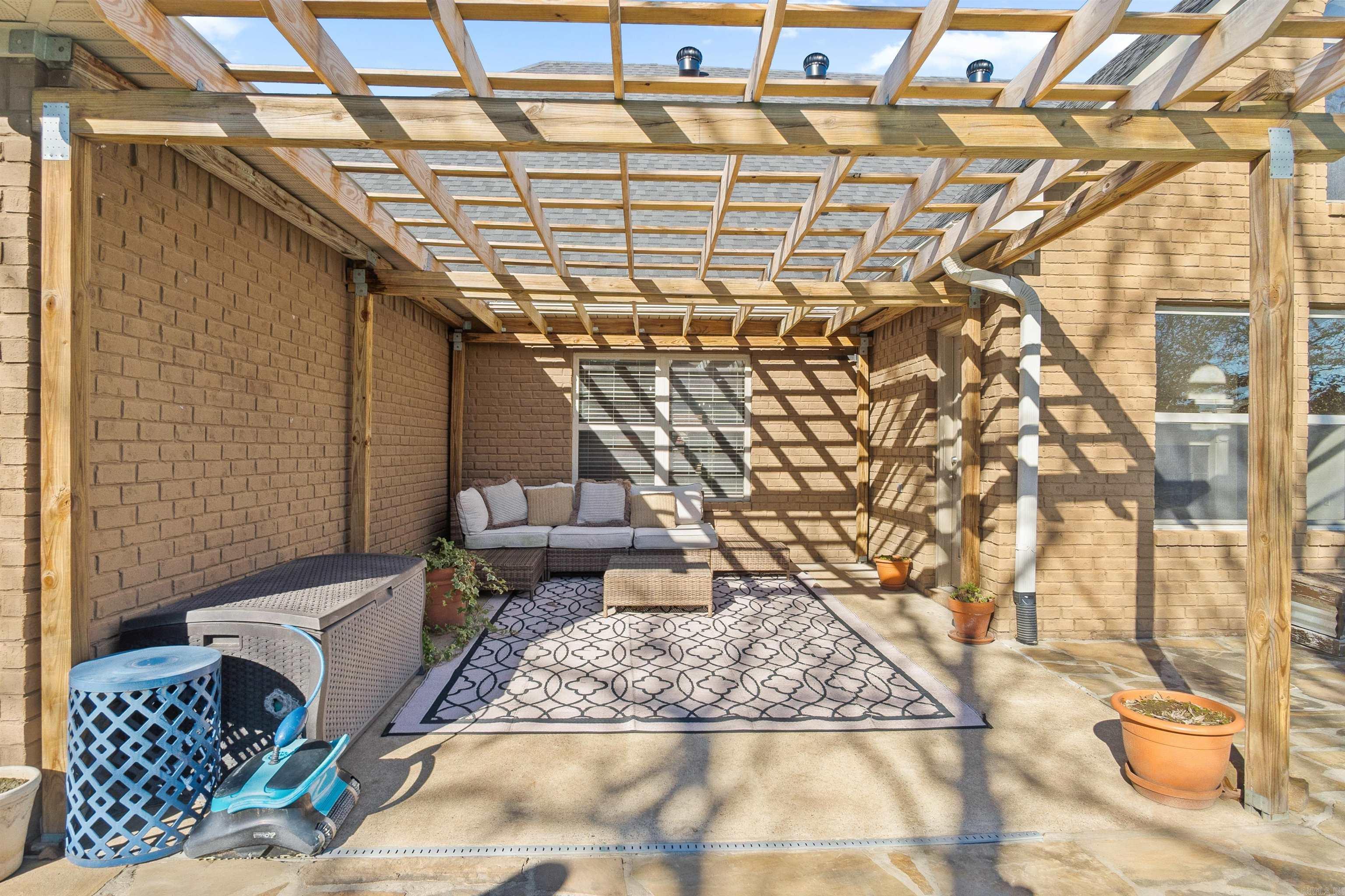 MYSTERY LAKE @ GREYSTONE - Residential