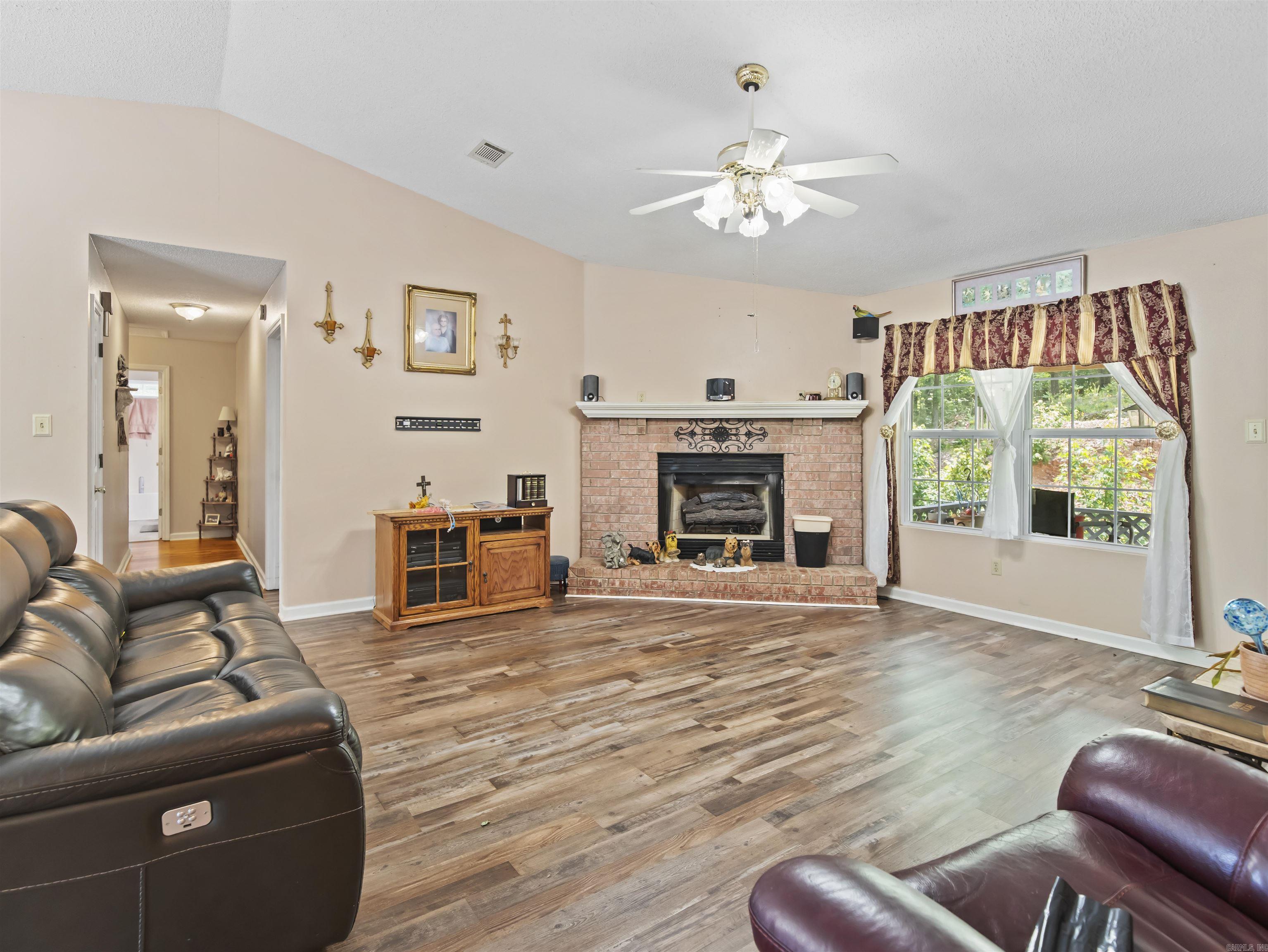Fox Pass Estates - Residential