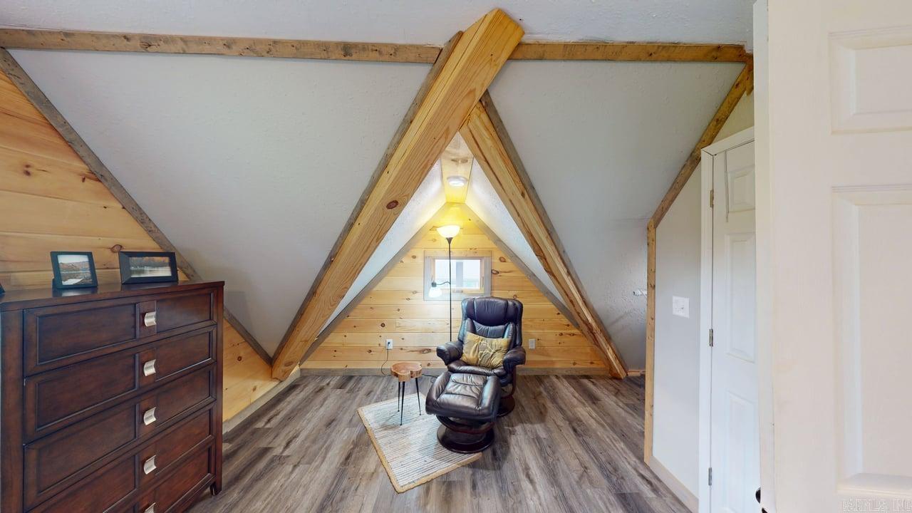 SWINGING BRIDGE - Residential