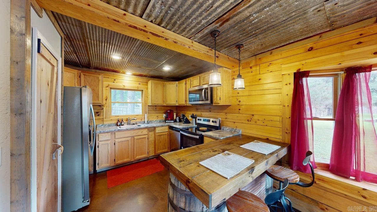 SWINGING BRIDGE - Residential