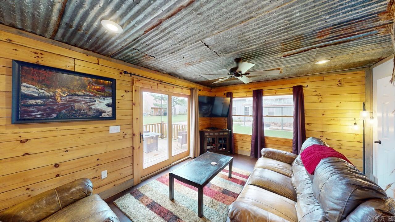 SWINGING BRIDGE - Residential