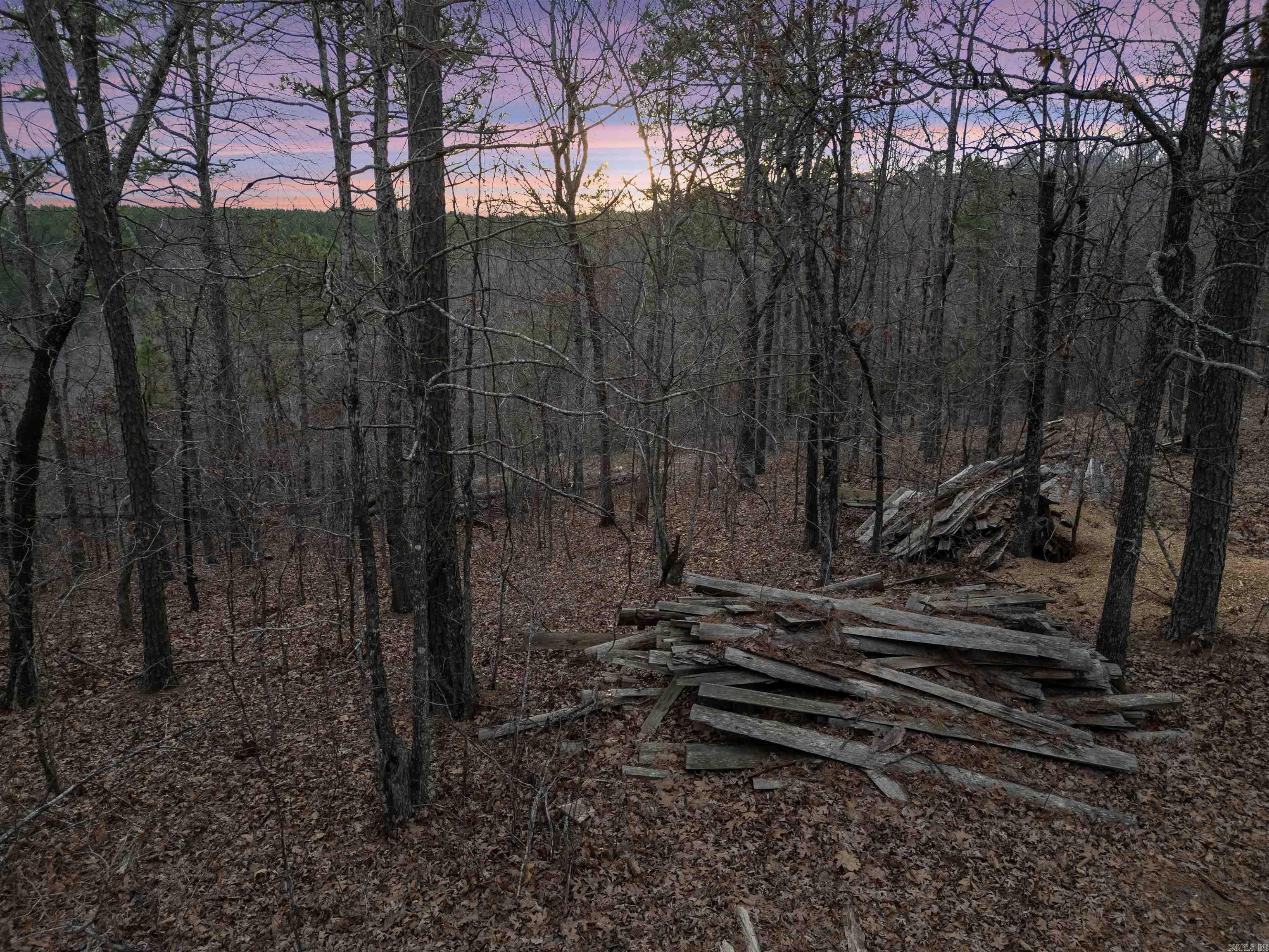 Metes & Bounds - Land