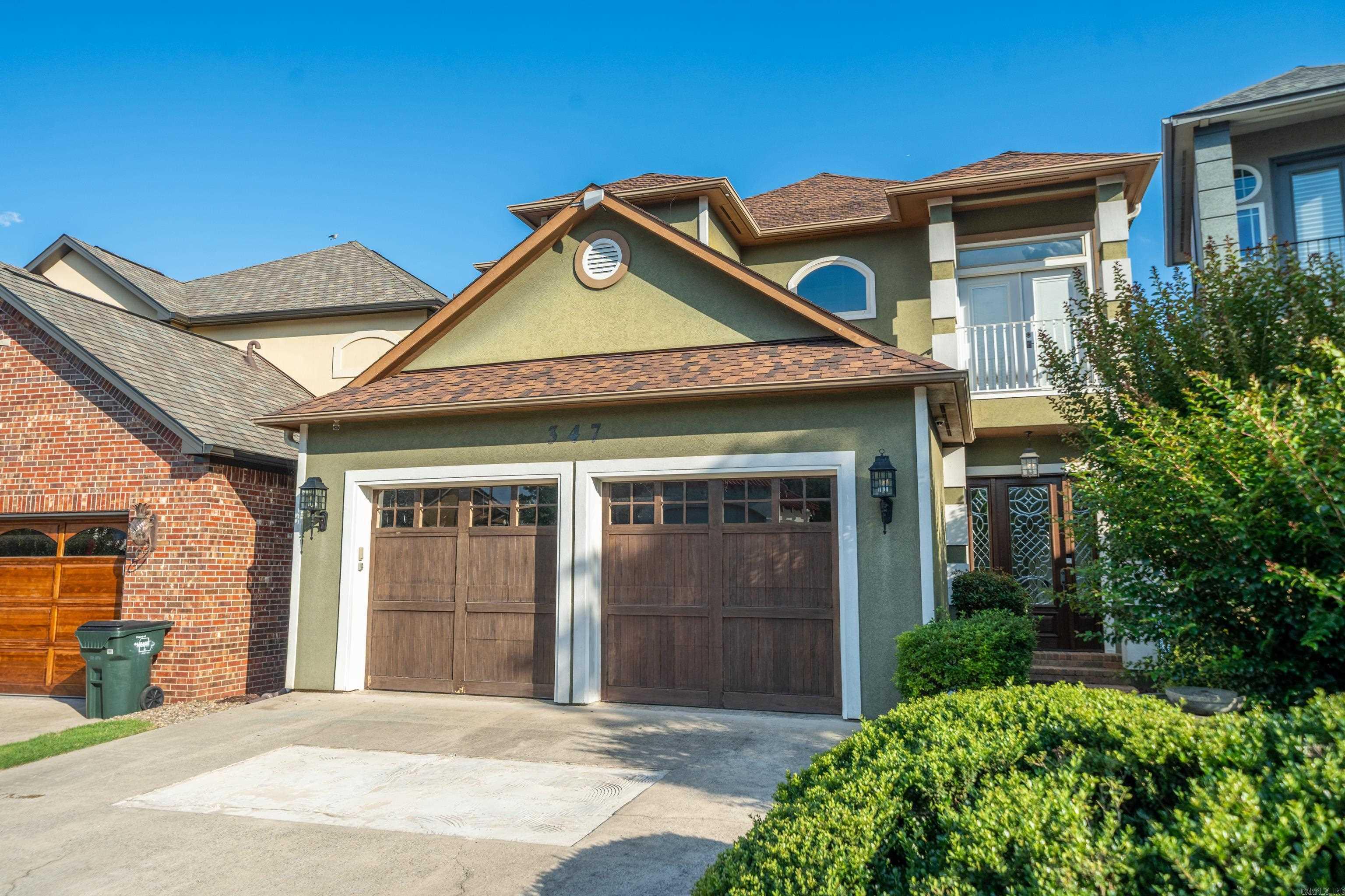 PARADISE LAKE VILLAGE TOWNHOME - Residential