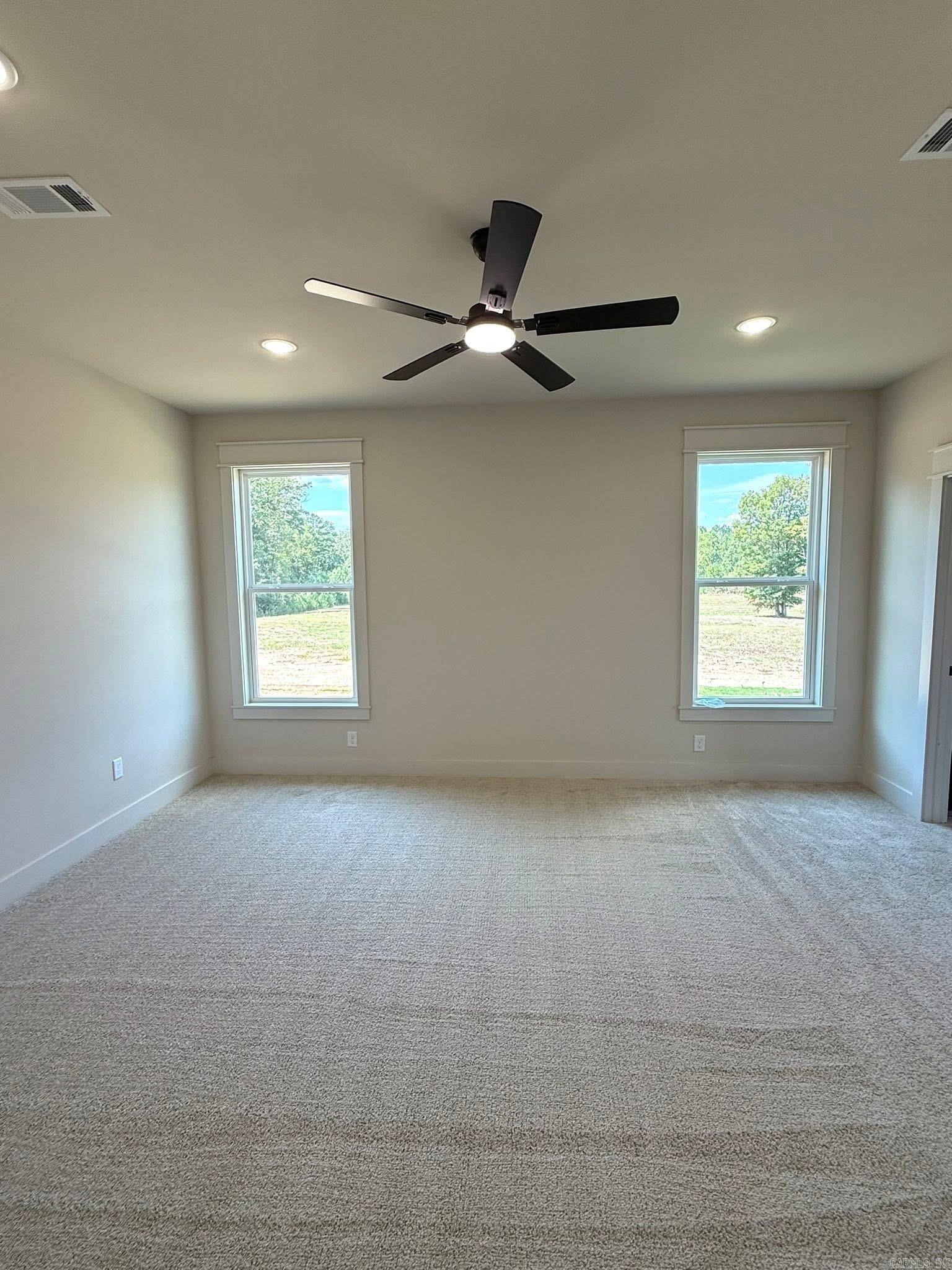 PLANTATION HILLS - Residential