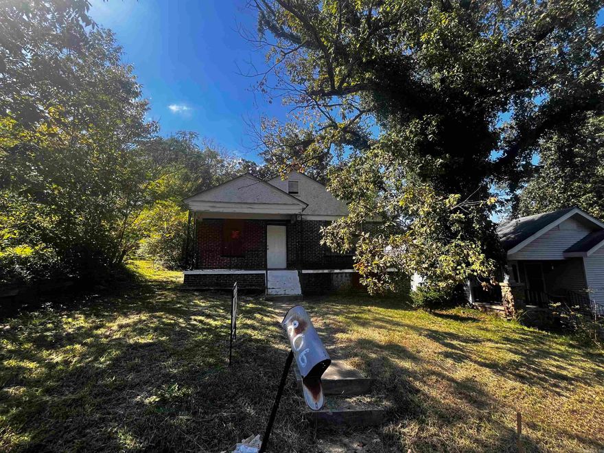 Investors ready to put your mark on a street with great potential. Many homes have already been brought back to life and a beautiful new build going up next door! Come take a look and bring it back to its full potential! See Agent Remarks.