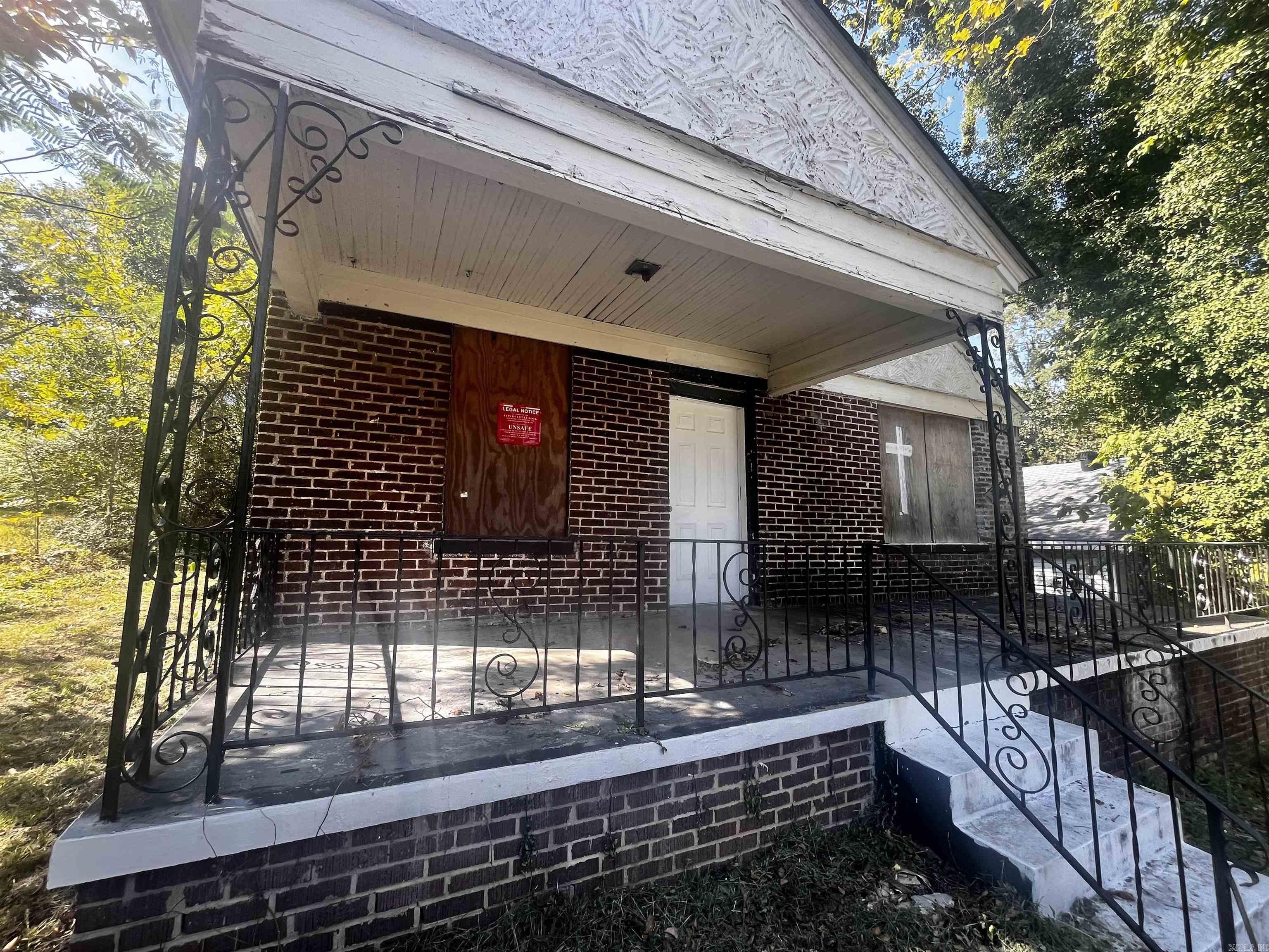 CHICKASAW PLACE - Residential