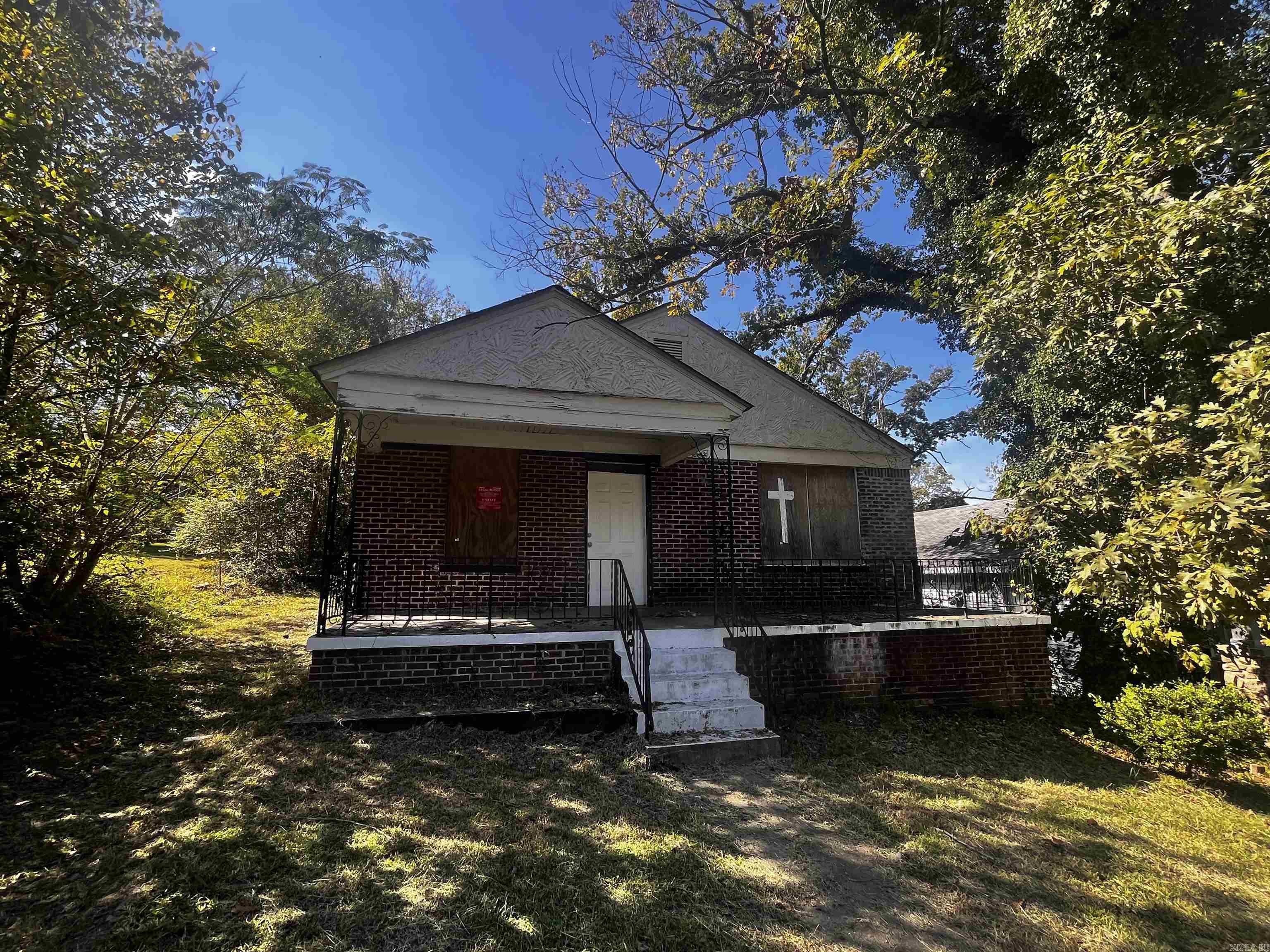 CHICKASAW PLACE - Residential