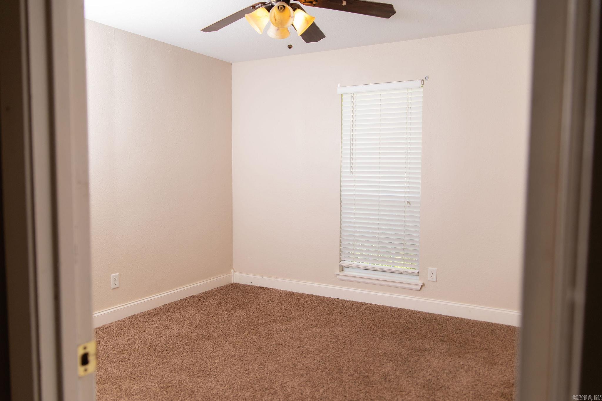 GREEN ACRES - Residential