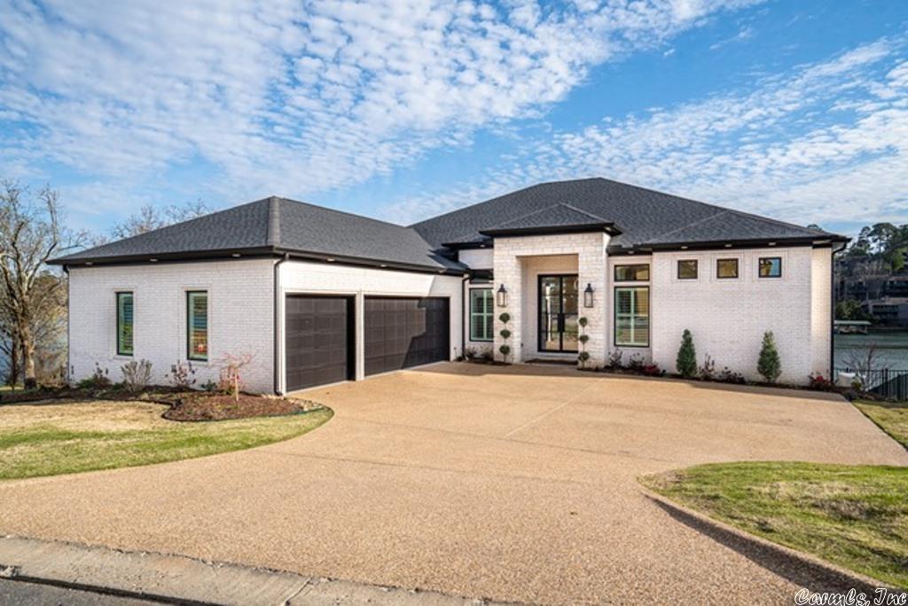 Point on Wilson Point - Residential