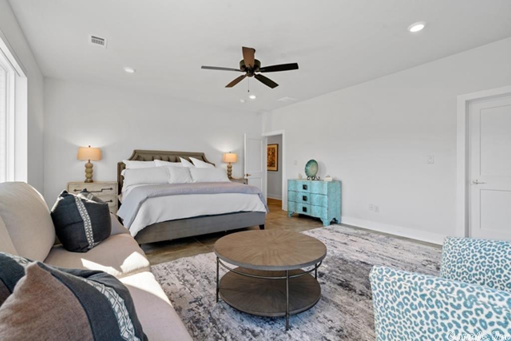 Point on Wilson Point - Residential