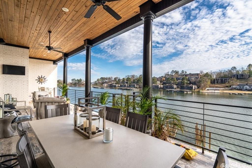 Point on Wilson Point - Residential