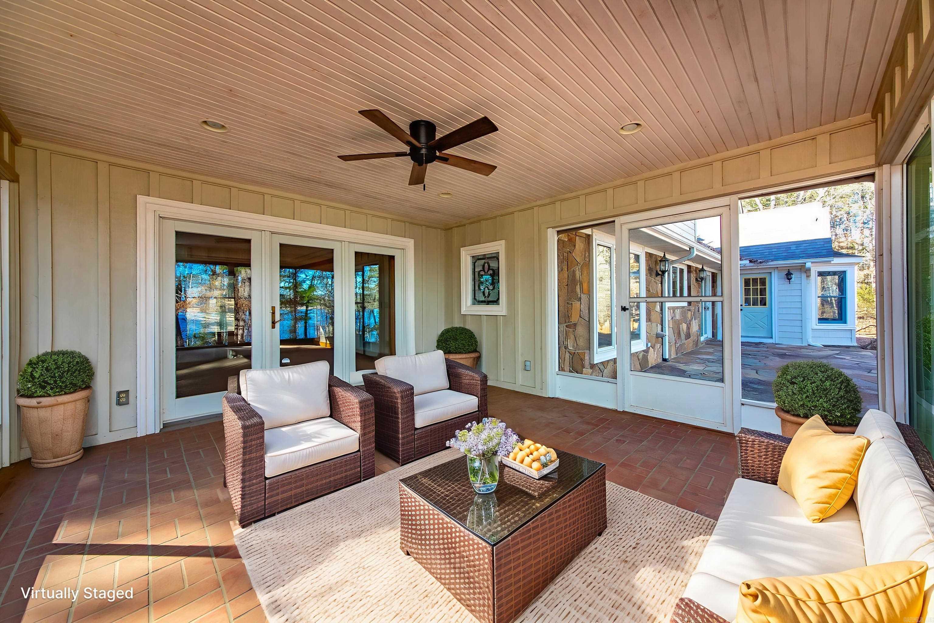 GRAND ISLE - LAKE - Residential