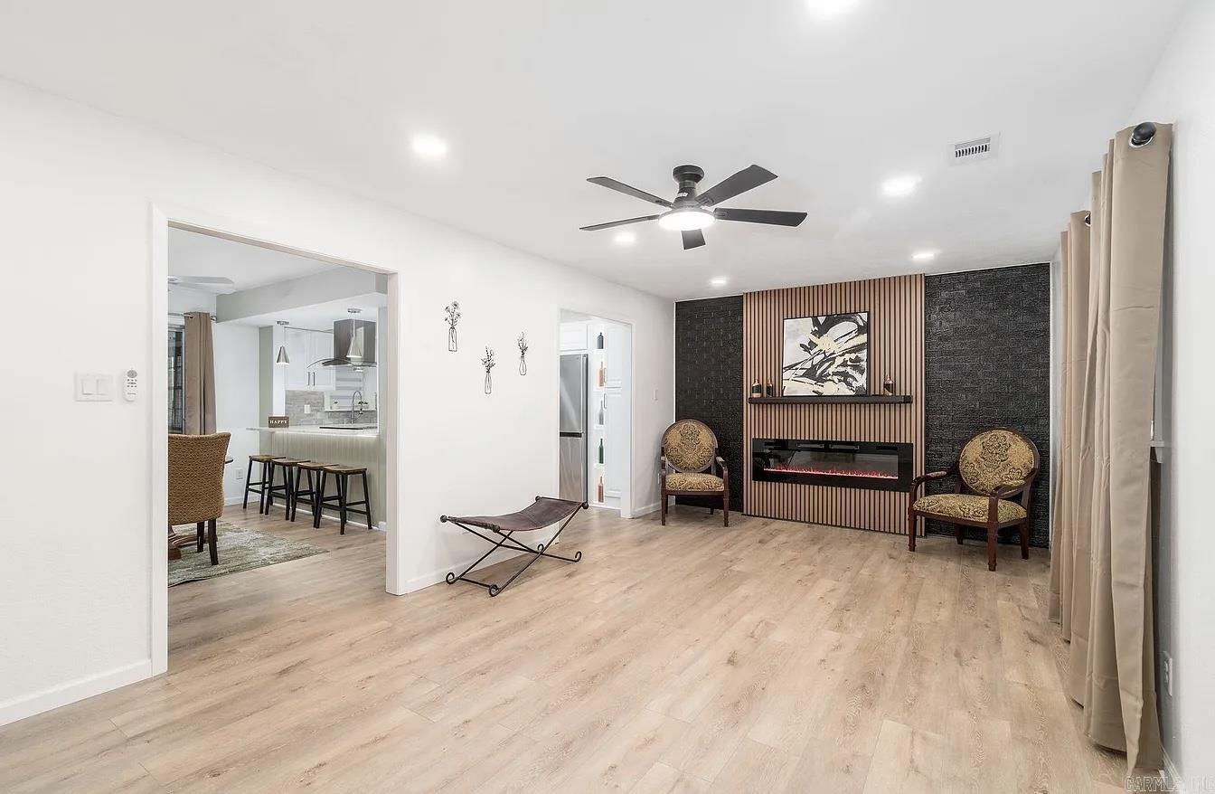 HSR BLK - Residential