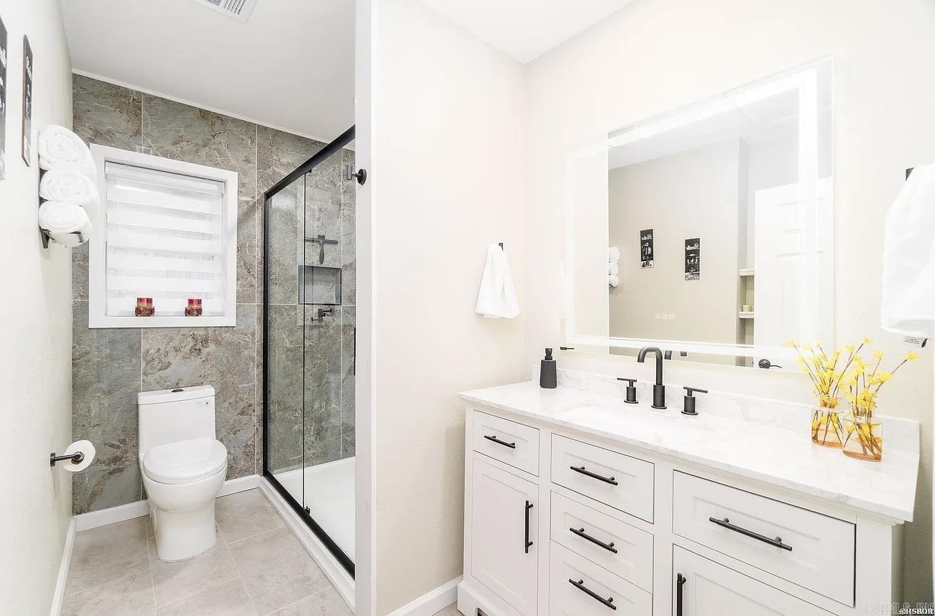 HSR BLK - Residential