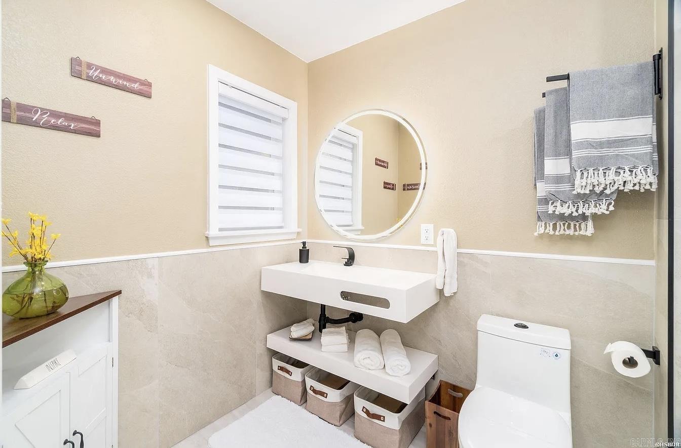 HSR BLK - Residential