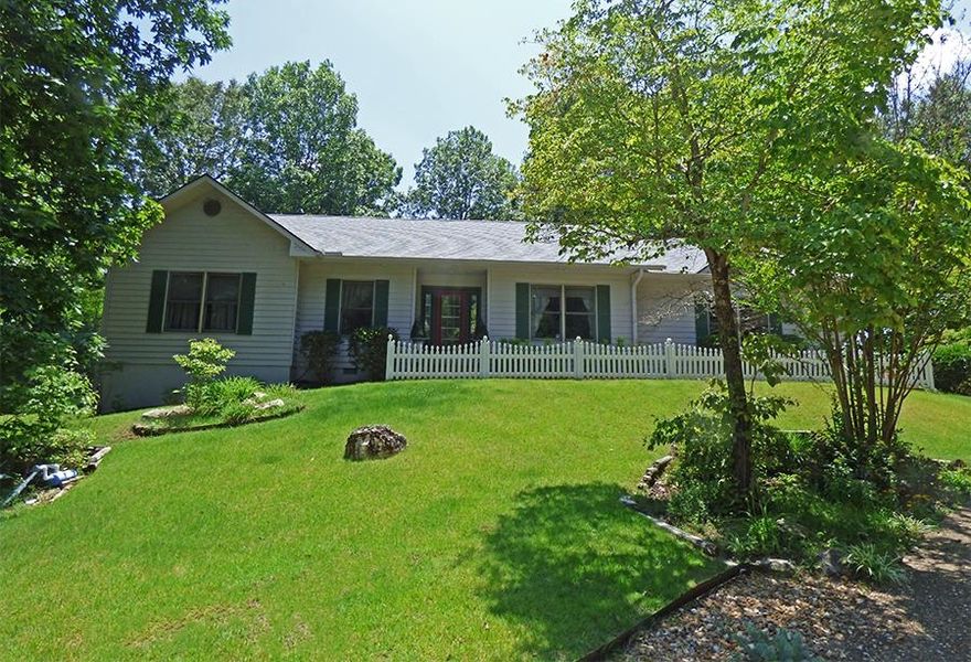 Custom Home - South Golf Course Frontage - This 3 bedroom, 2 full and 1 half baths home is one-of-a-kind custom built and features 3 lots with South Golf Course frontage in Cherokee Village. The home has a large garage with space for 2 cars and your golf cart. A detached storage building, plus beautiful landscaped yard. Inside there's a custom kitchen with granite counter tops, living room, bonus family room and the magnificent golf course views! Call and make your appointment to see this outstanding home and property today!