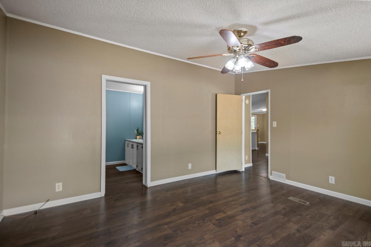 PINE RIDGE - Residential