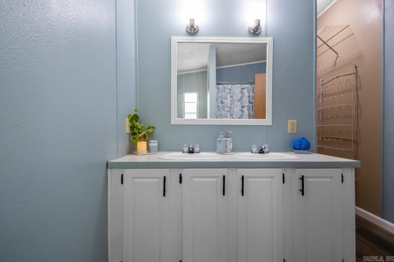 PINE RIDGE - Residential