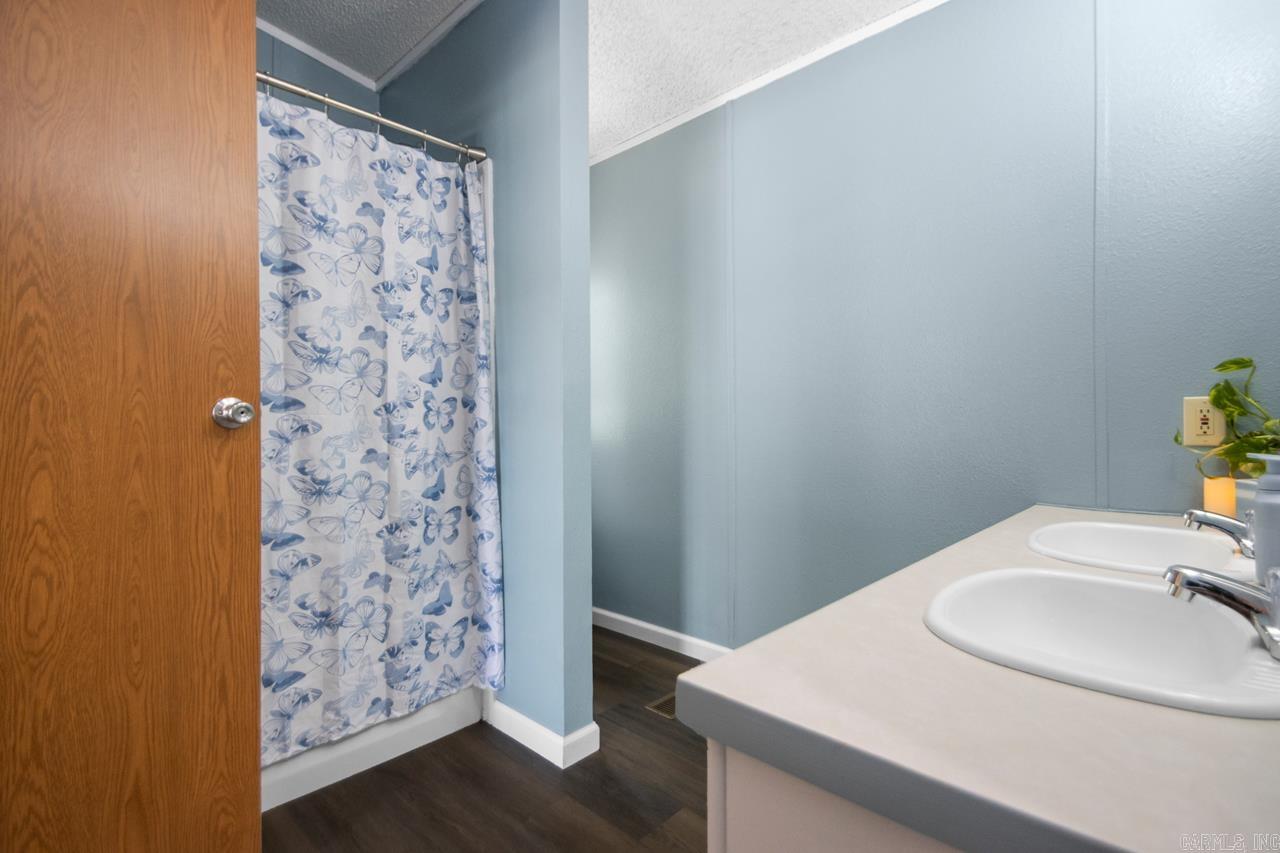 PINE RIDGE - Residential