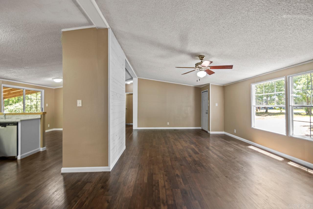 PINE RIDGE - Residential