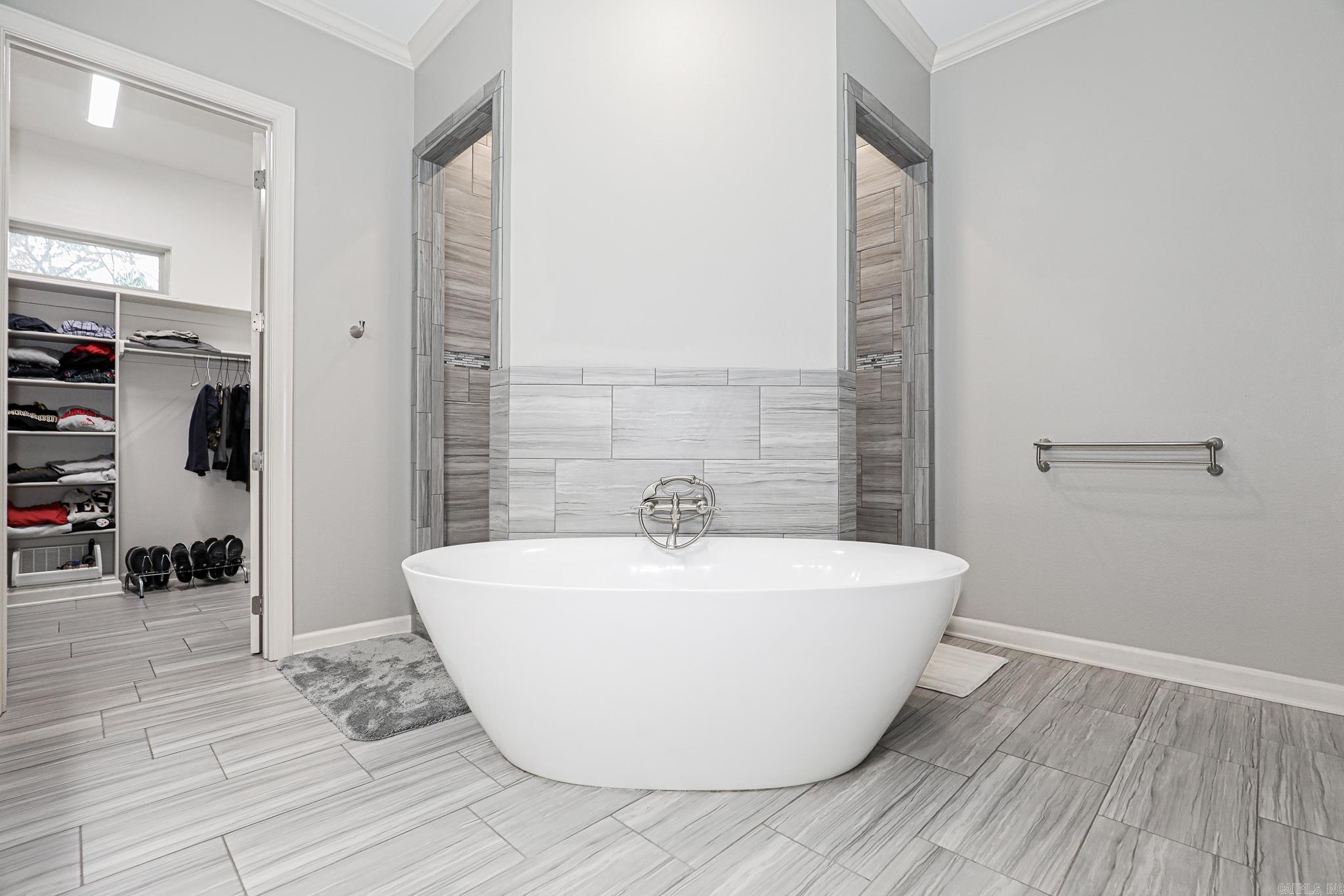 HURRICANE LAKE VILLA ESTATES - Residential