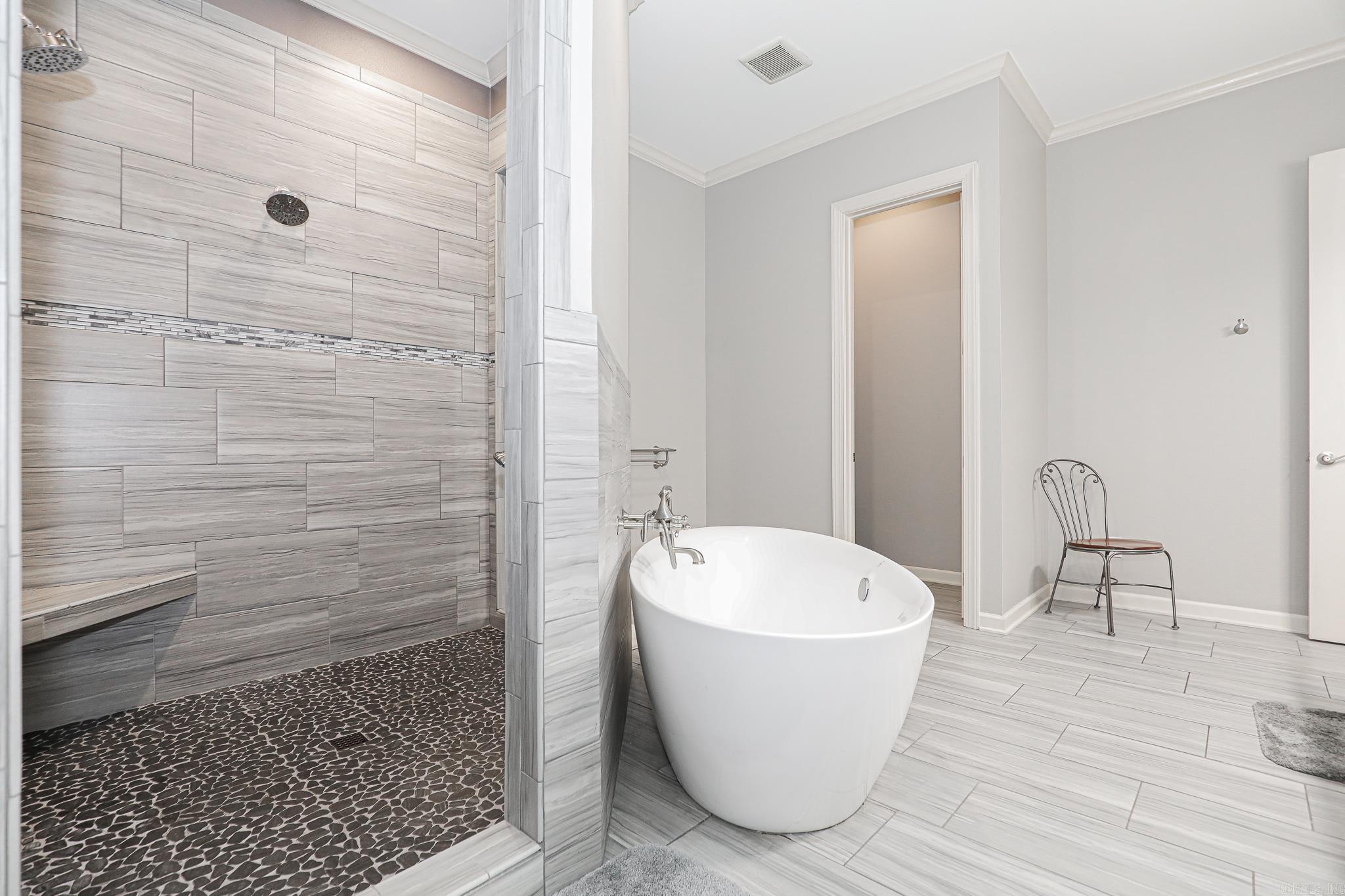 HURRICANE LAKE VILLA ESTATES - Residential