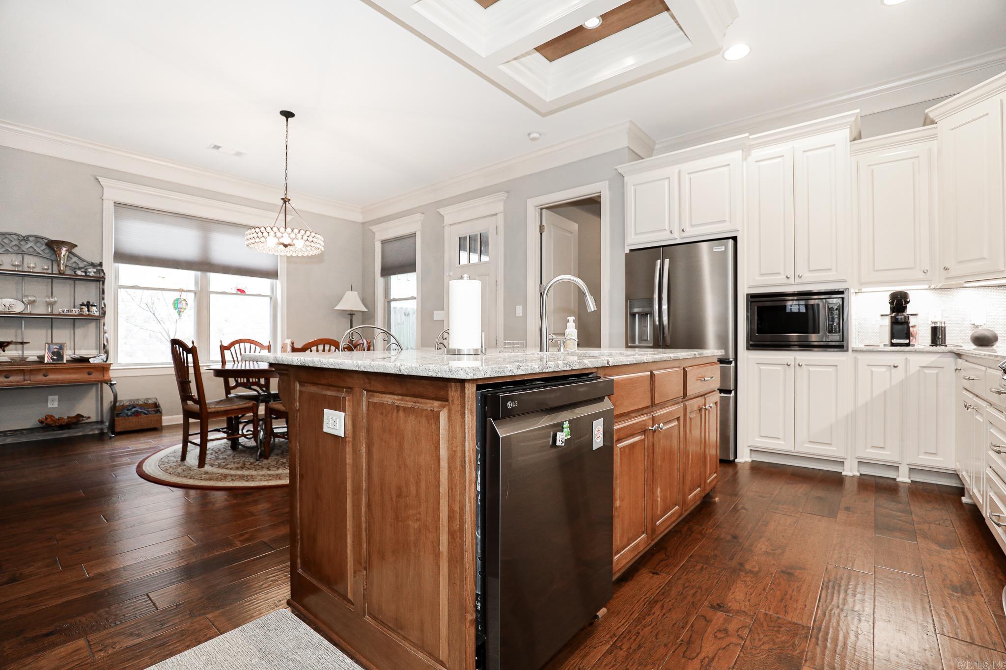 HURRICANE LAKE VILLA ESTATES - Residential