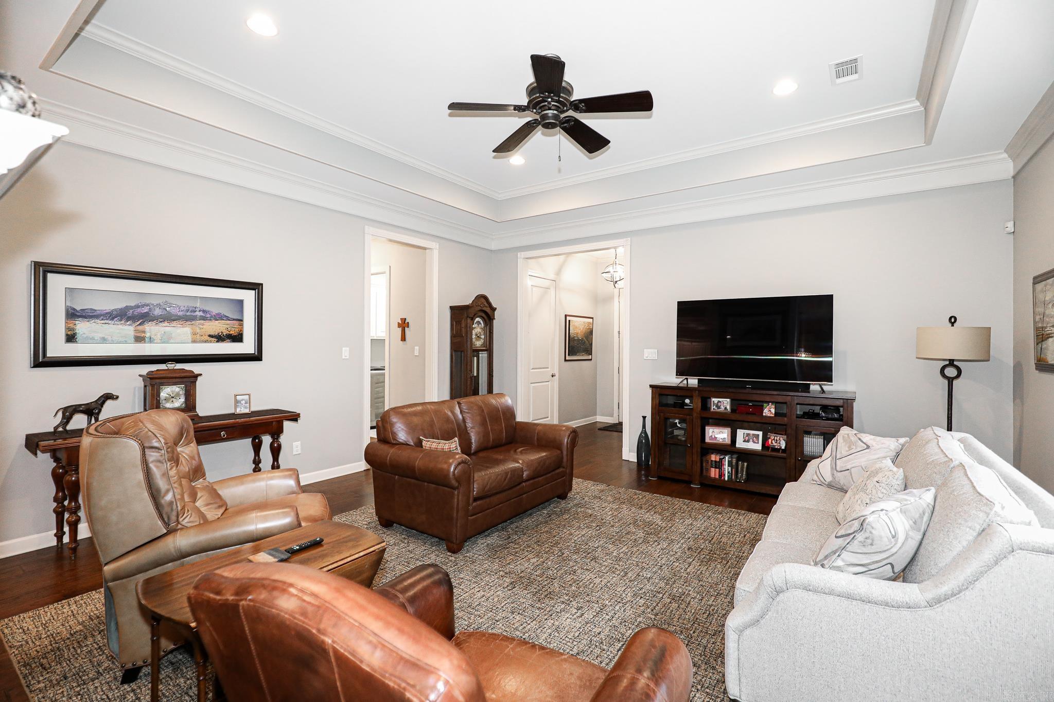 HURRICANE LAKE VILLA ESTATES - Residential