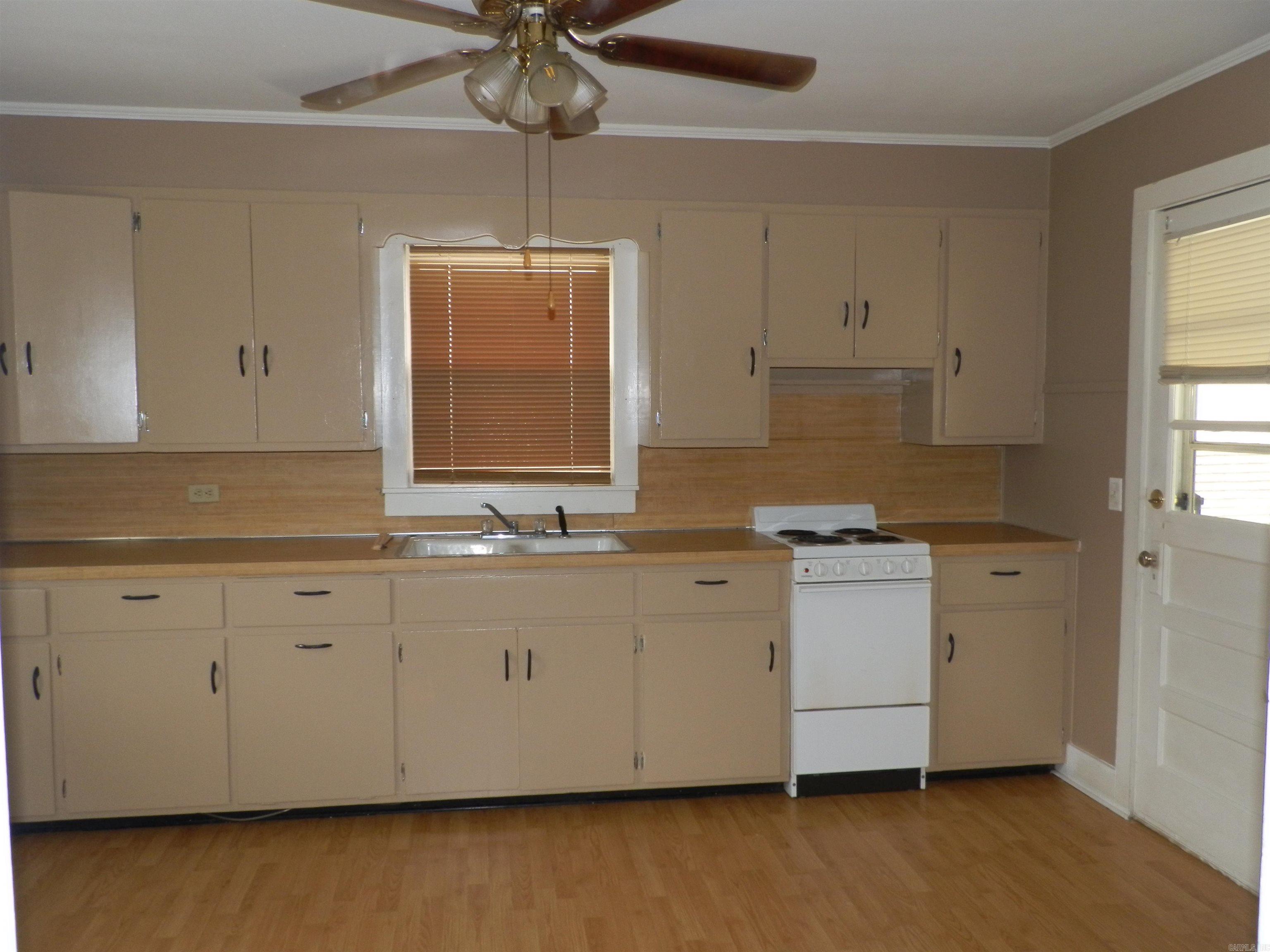 Culvers & Taylors - Residential Lease