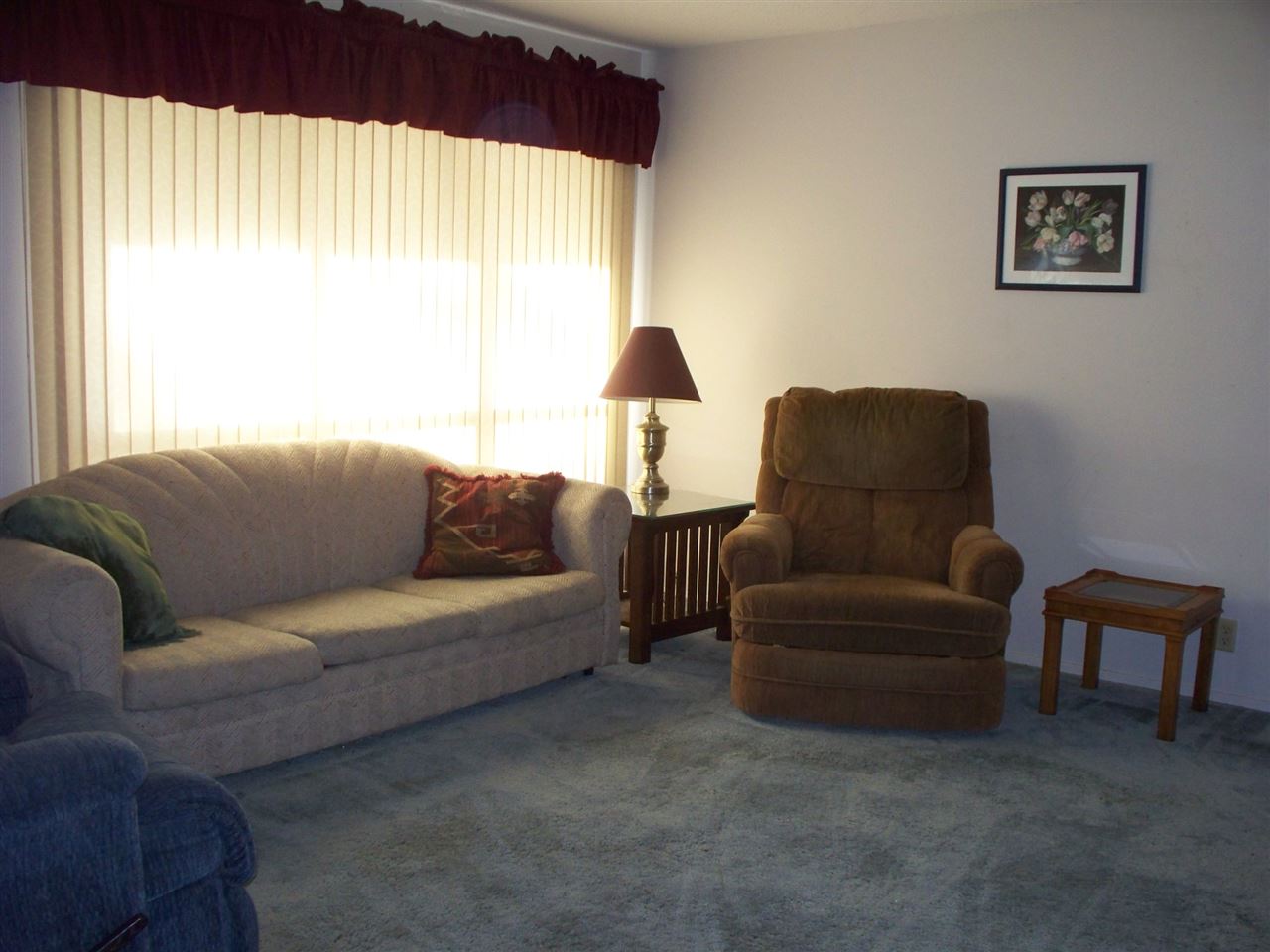 Lakewood Hills Condo - Residential Lease