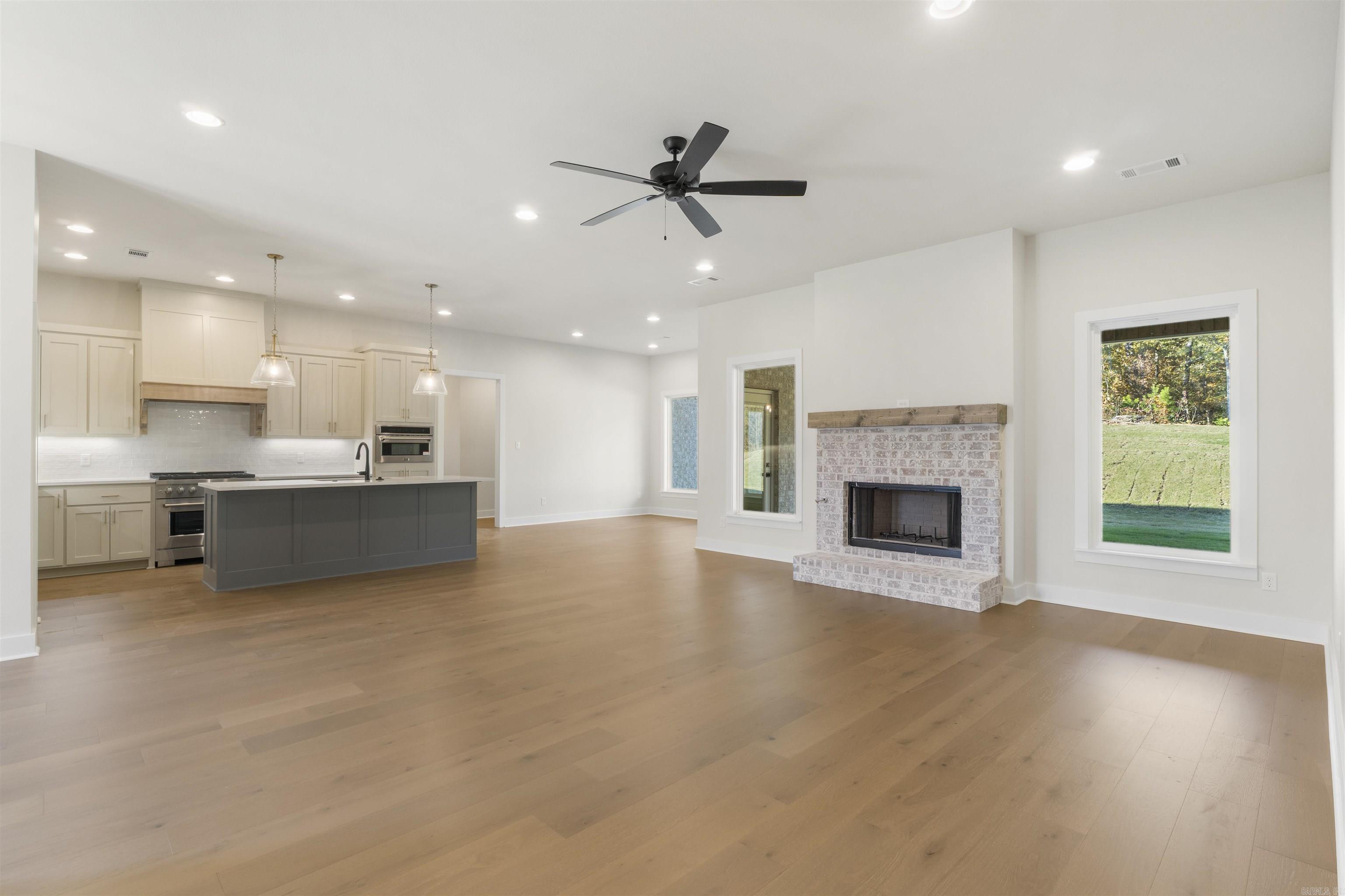 CHARLESTON PLACE SUBDIVISION - Residential