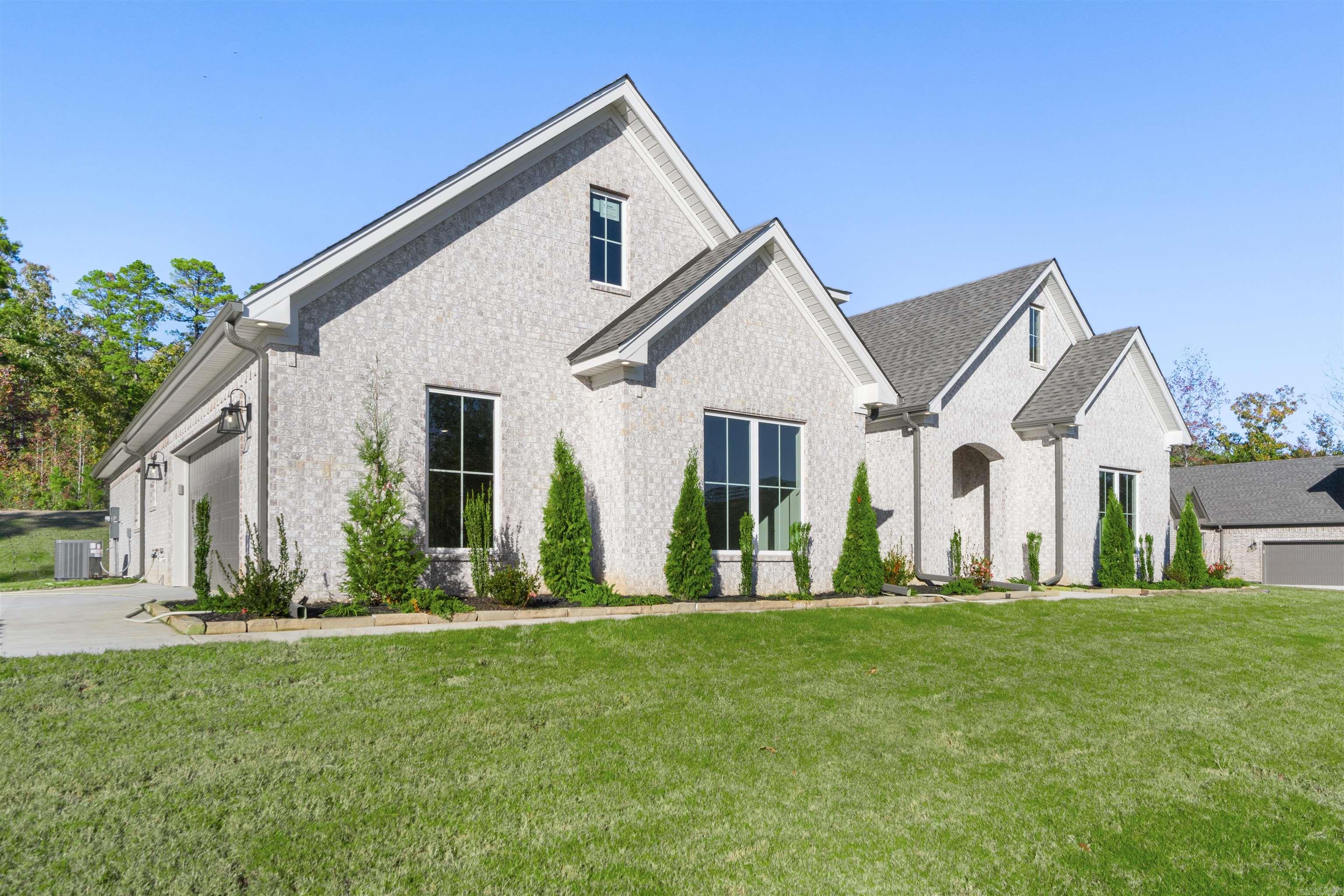 CHARLESTON PLACE SUBDIVISION - Residential