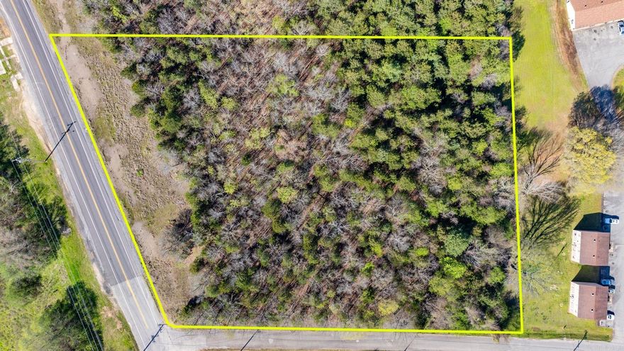 3.30 acres of wooded land ready for new owners! Adjacent to an additional 4.43 acres that can be purchased as a package.