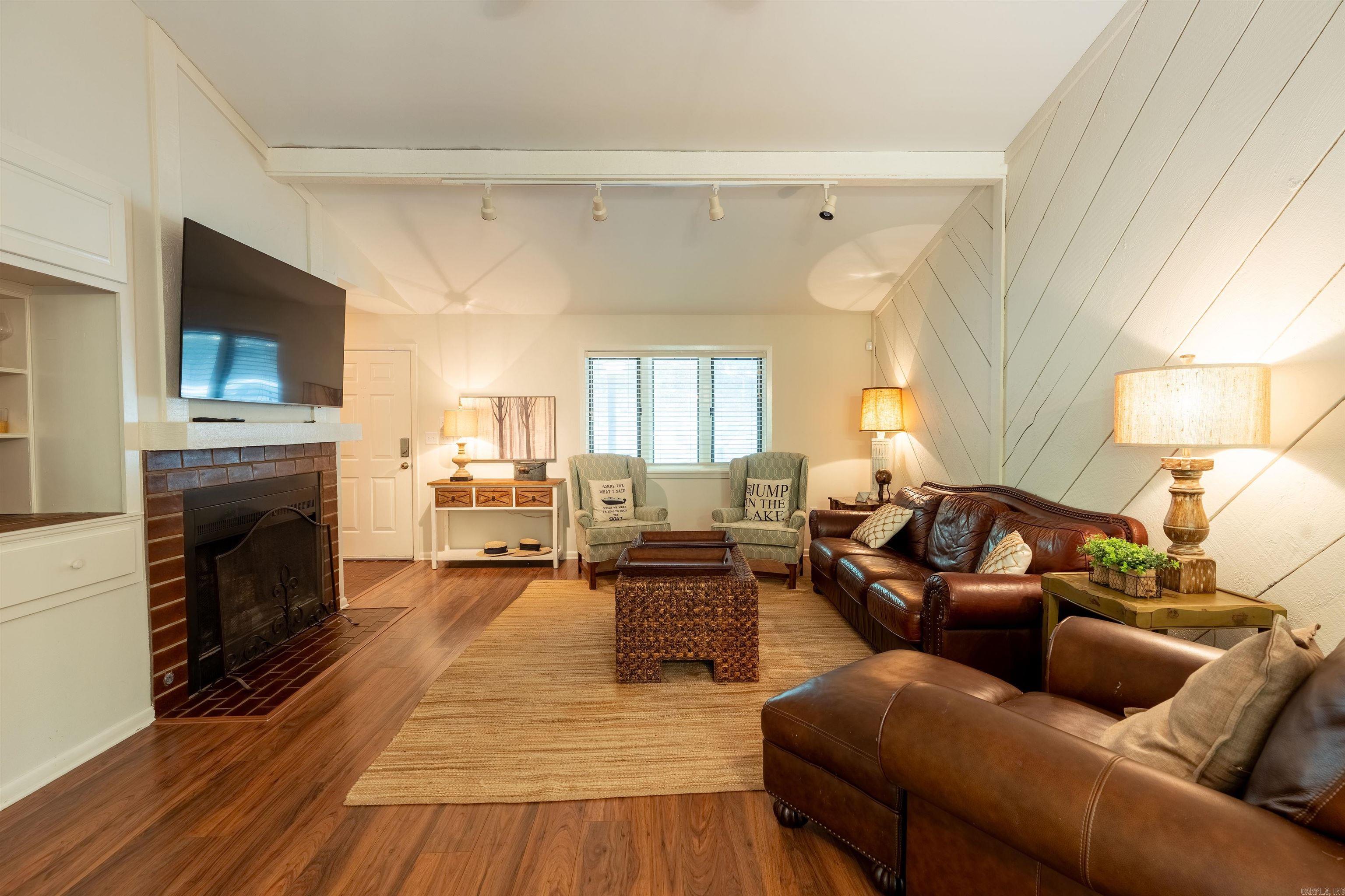 Eden Isle-Ridgewood - Residential