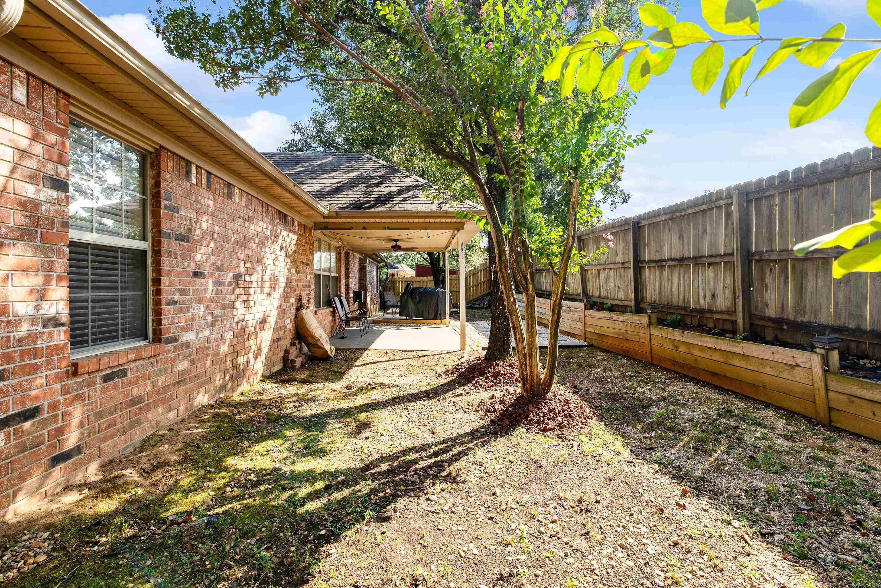 RIVER OAKS VILLAGE - Residential